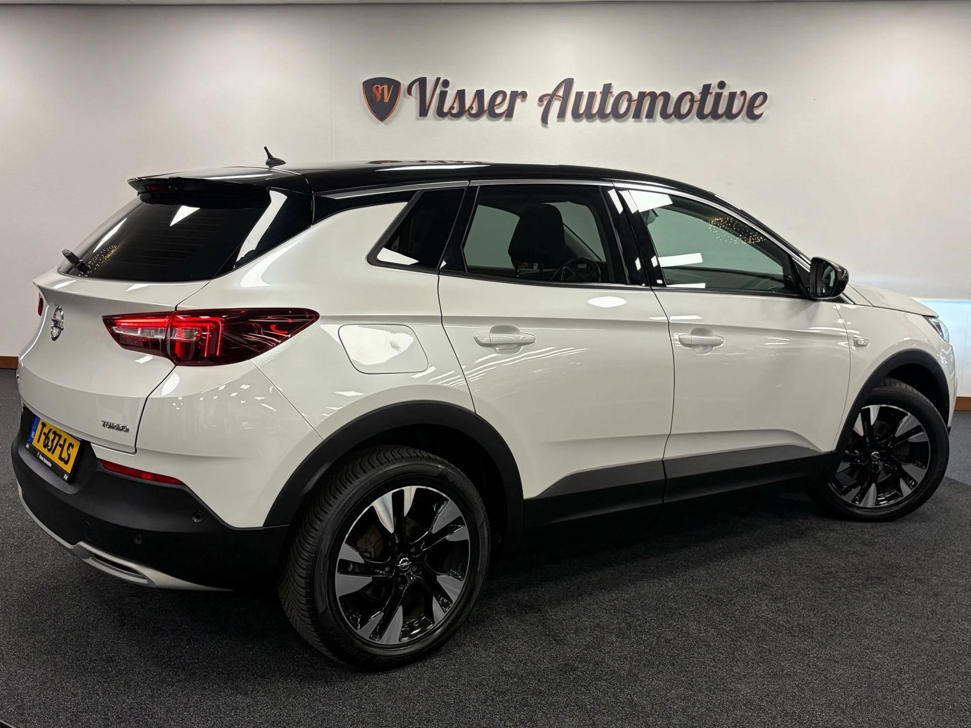 Hoofdafbeelding Opel Grandland X