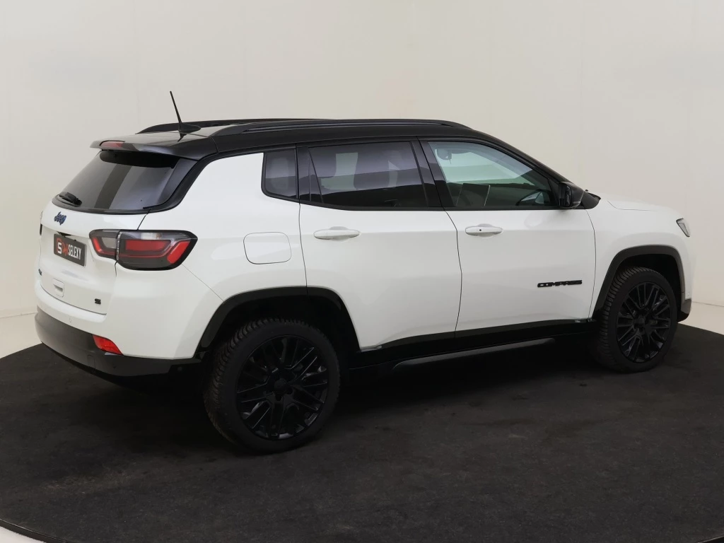 Hoofdafbeelding Jeep Compass