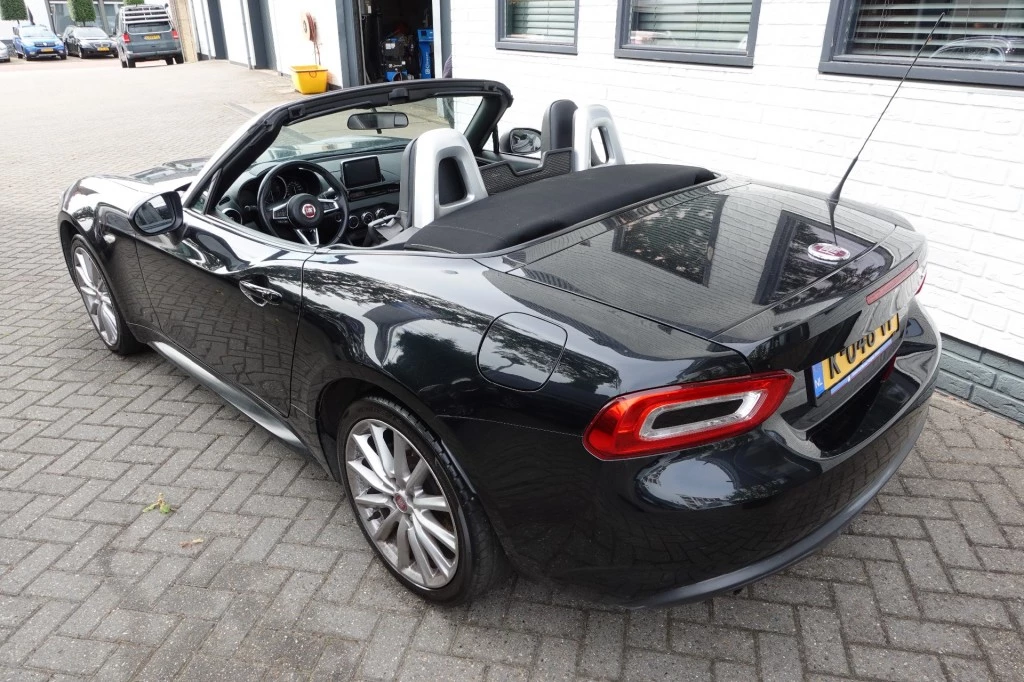 Hoofdafbeelding Fiat 124 Spider