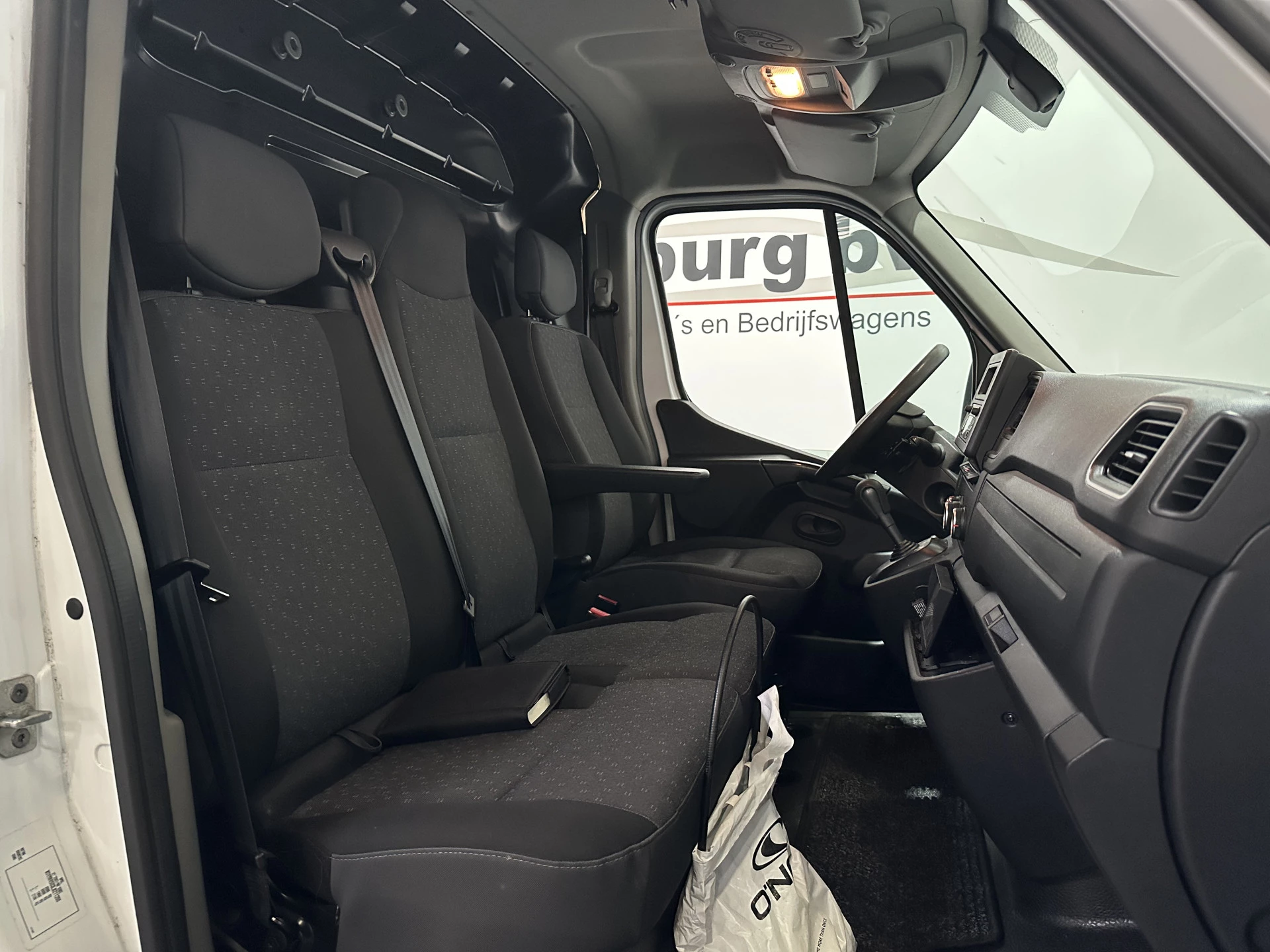 Hoofdafbeelding Opel Movano