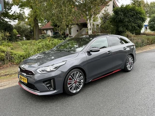 Kia ProCeed 1.6 T-GDI 204PK GT Pano•JBL