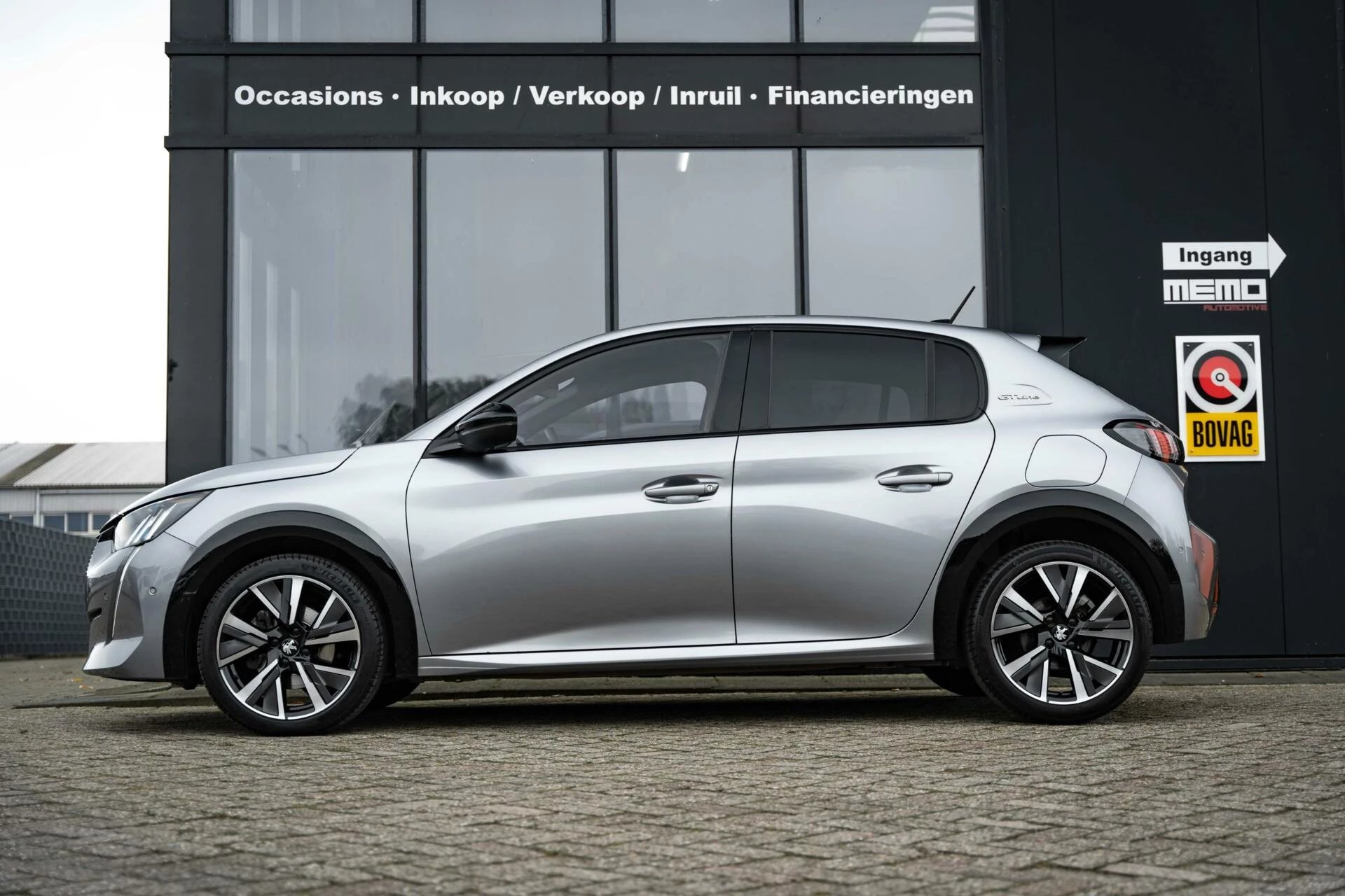 Hoofdafbeelding Peugeot 208