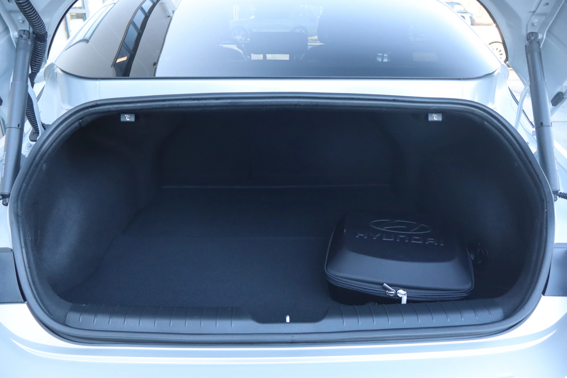 Hoofdafbeelding Hyundai IONIQ 6