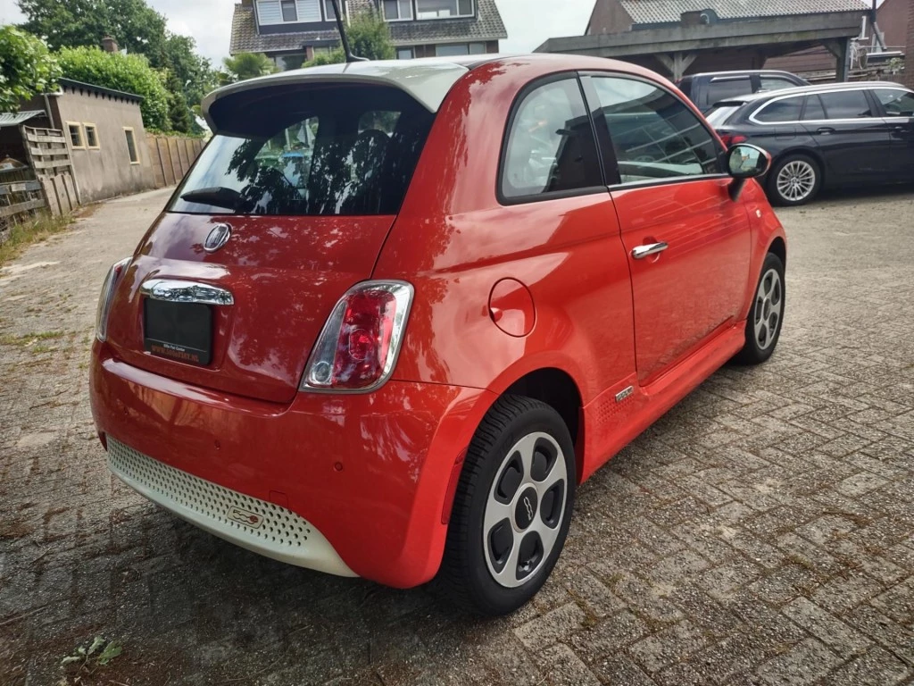 Hoofdafbeelding Fiat 500e