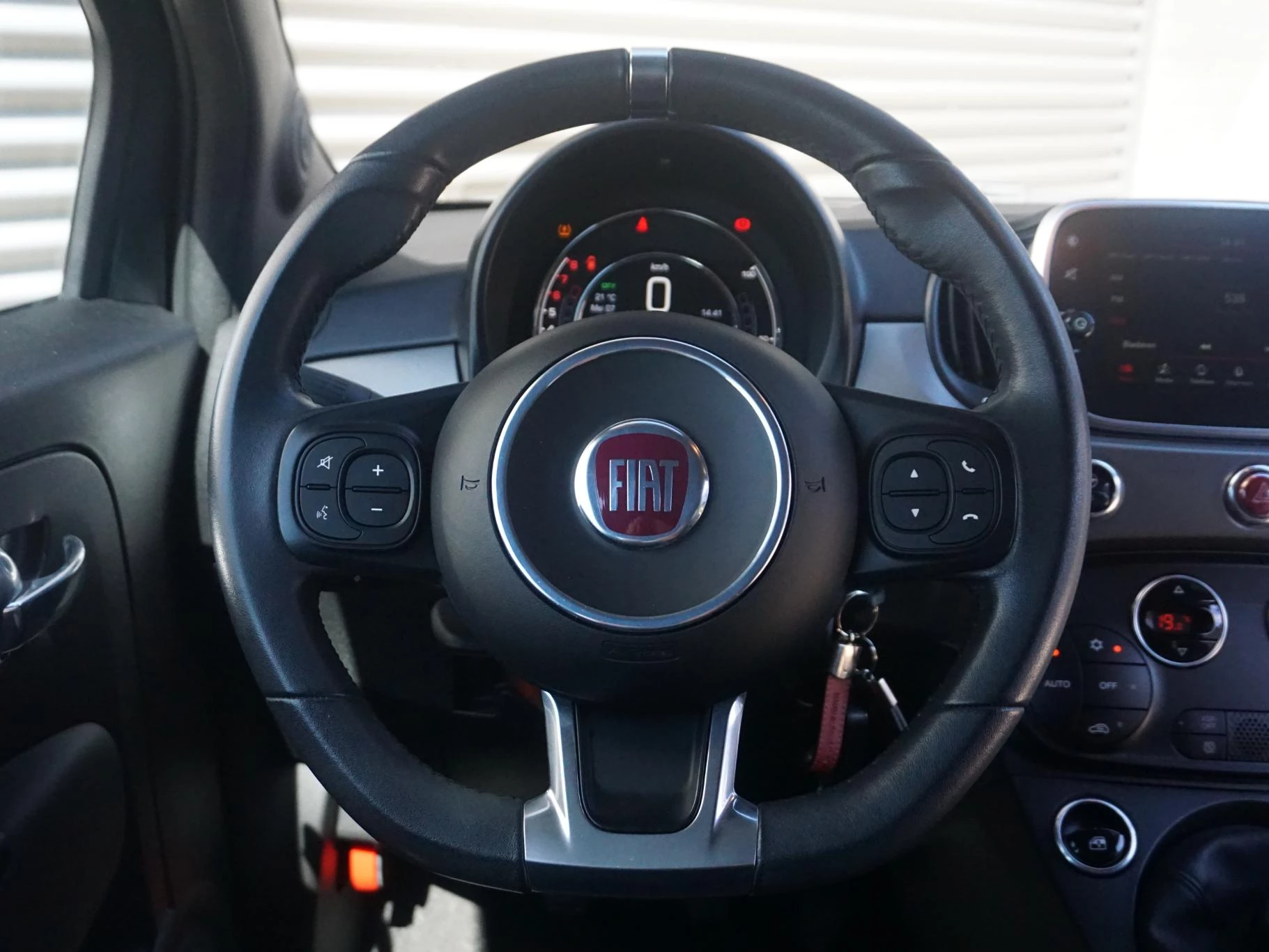 Hoofdafbeelding Fiat 500C