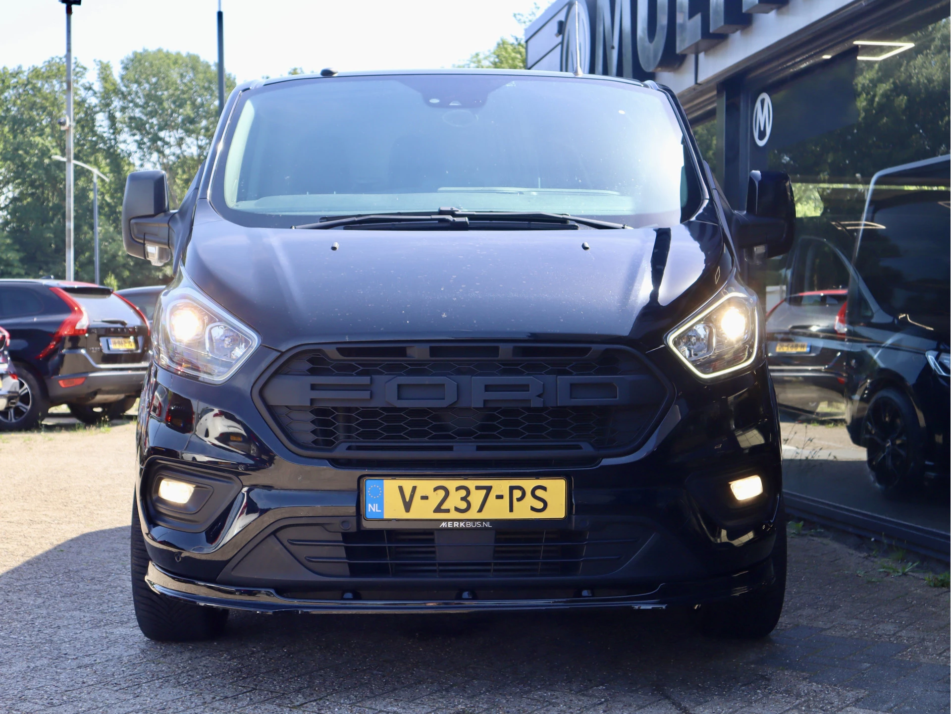 Hoofdafbeelding Ford Transit Custom