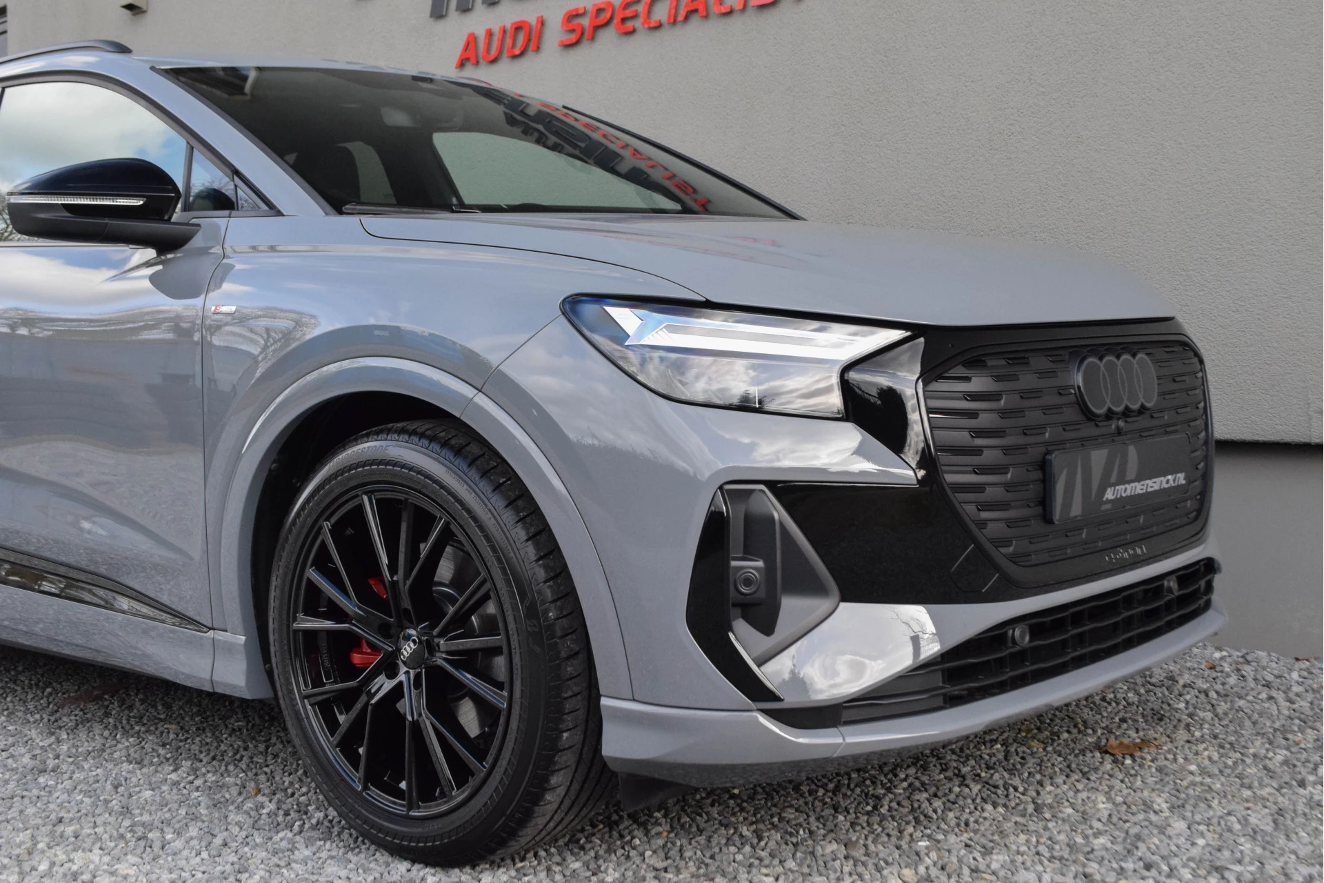 Hoofdafbeelding Audi Q4 e-tron