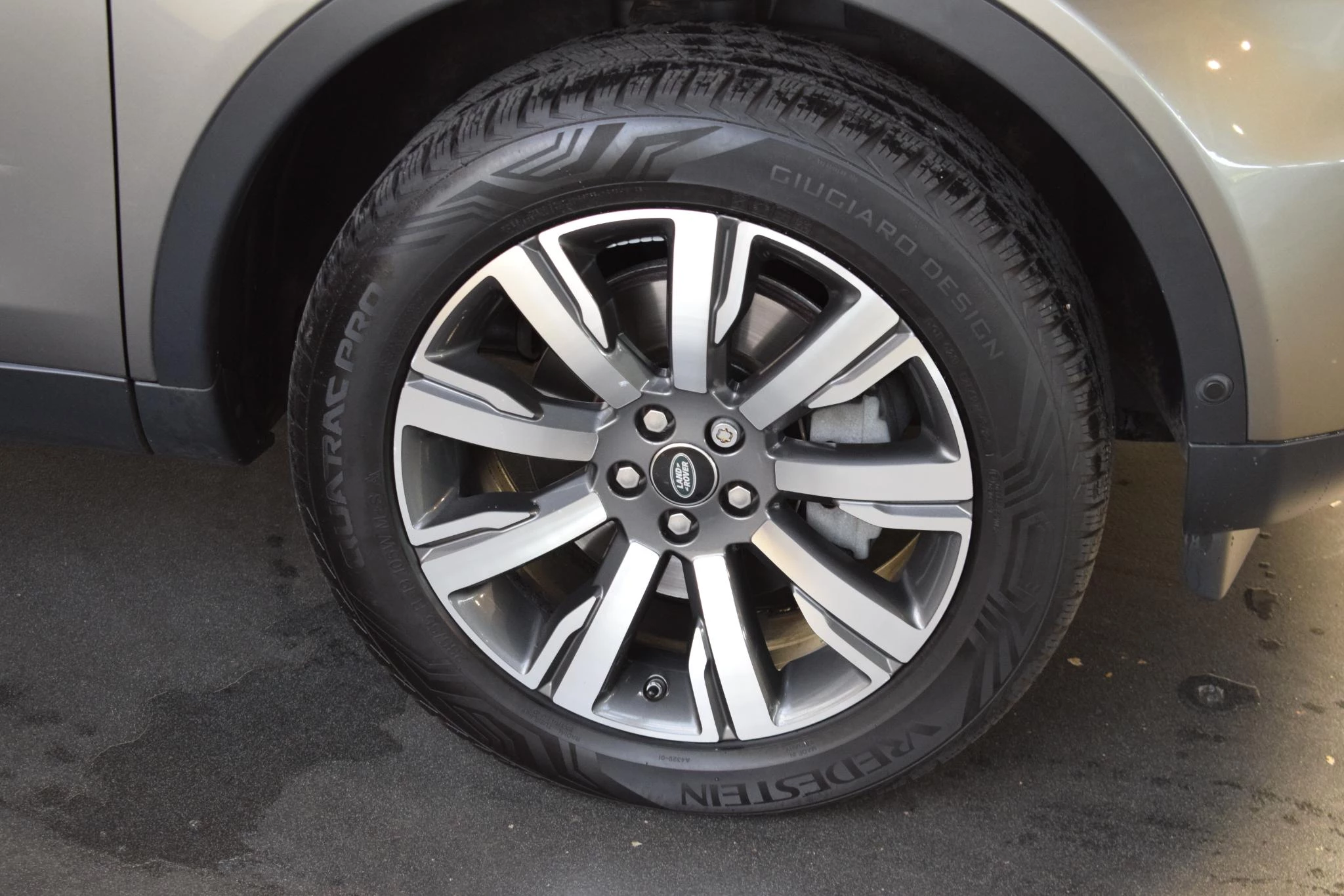 Hoofdafbeelding Land Rover Discovery