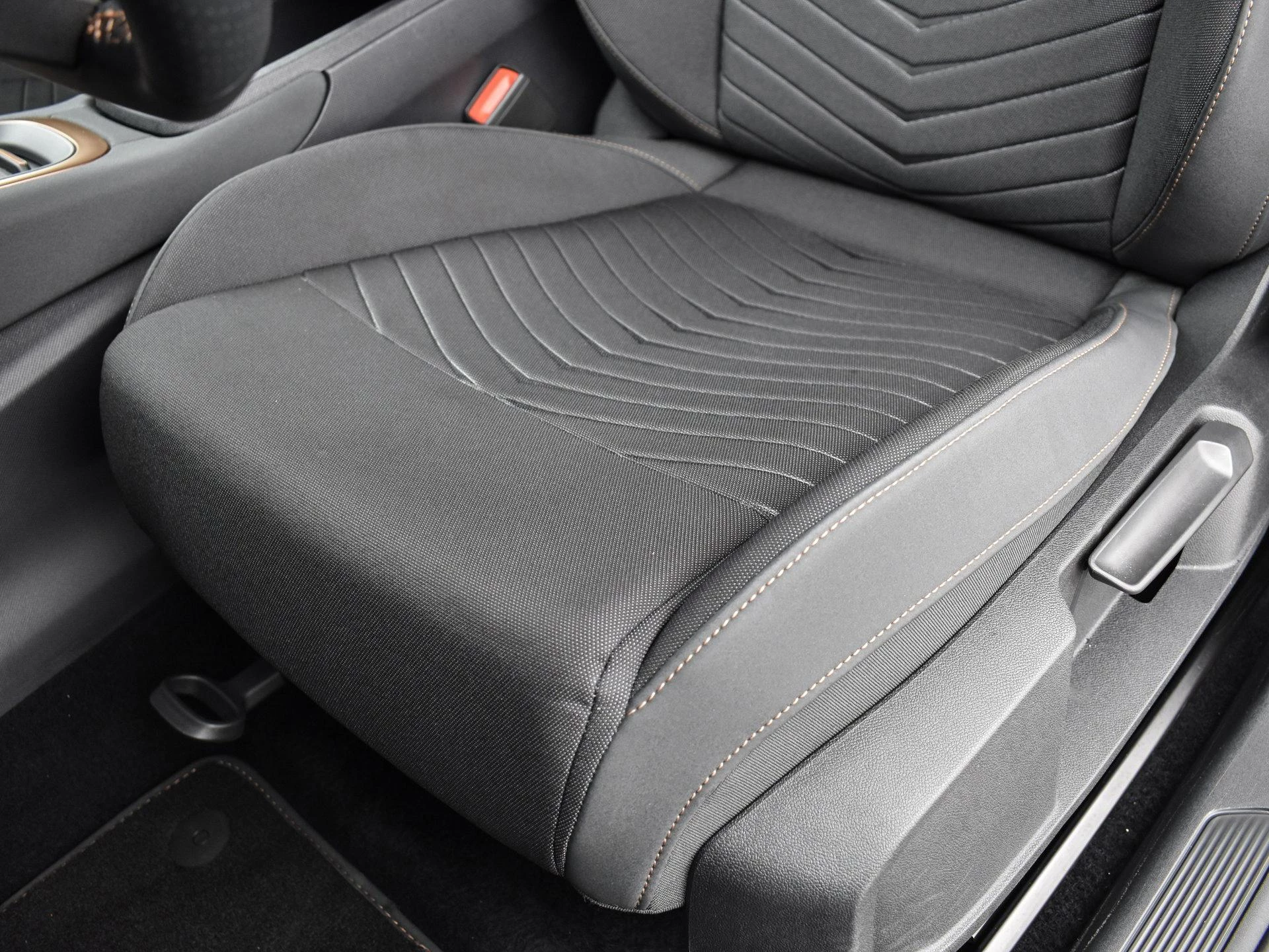 Hoofdafbeelding CUPRA Born