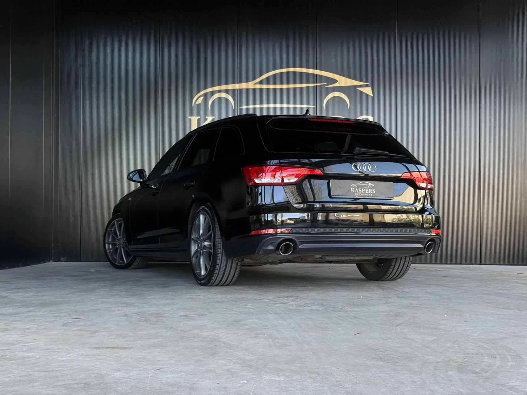 Hoofdafbeelding Audi A4