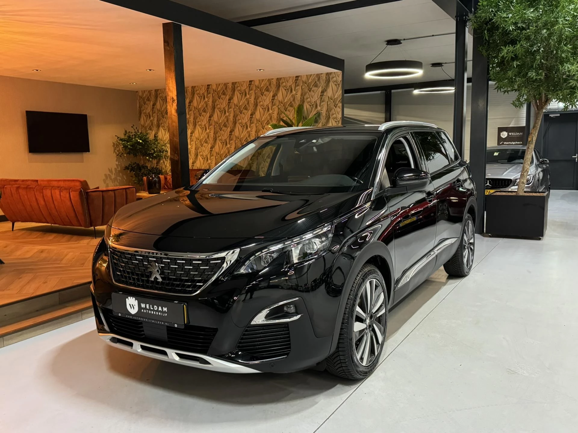 Hoofdafbeelding Peugeot 5008