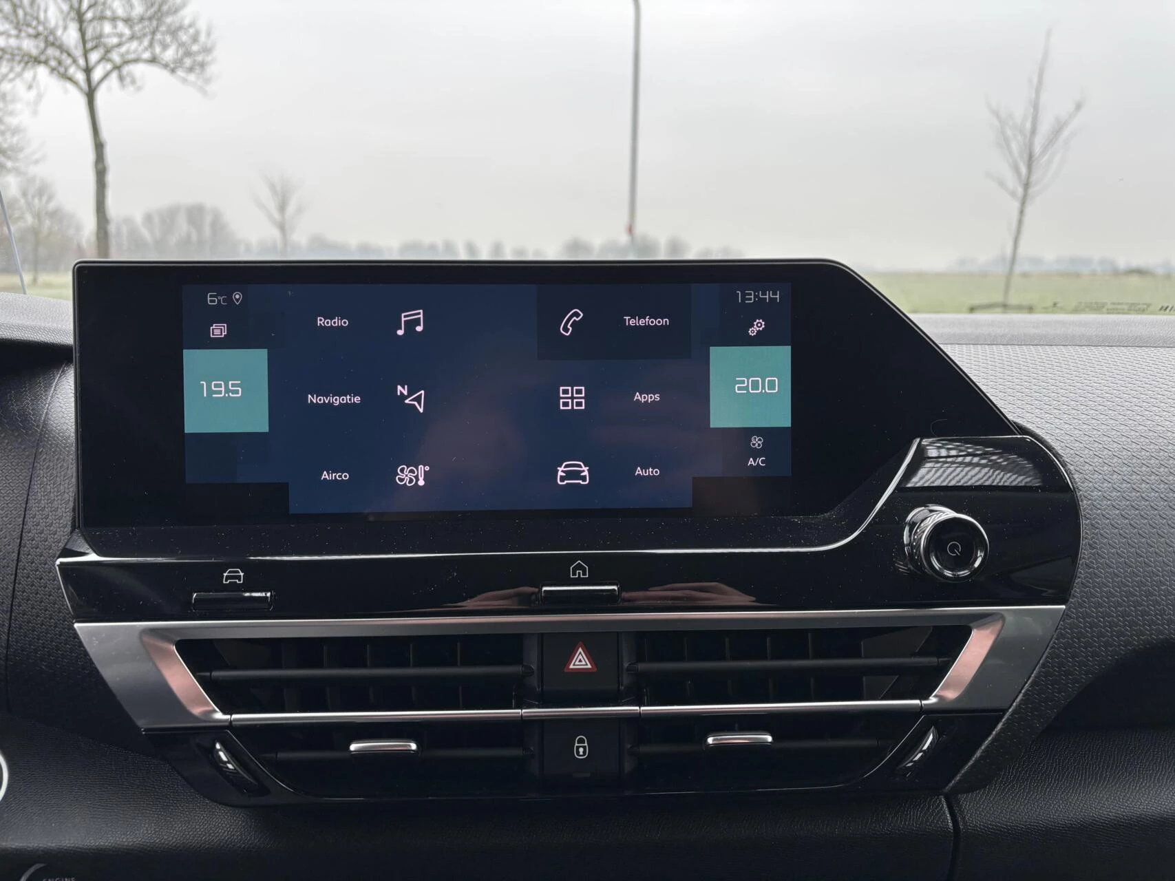 Hoofdafbeelding Citroën ë-C4