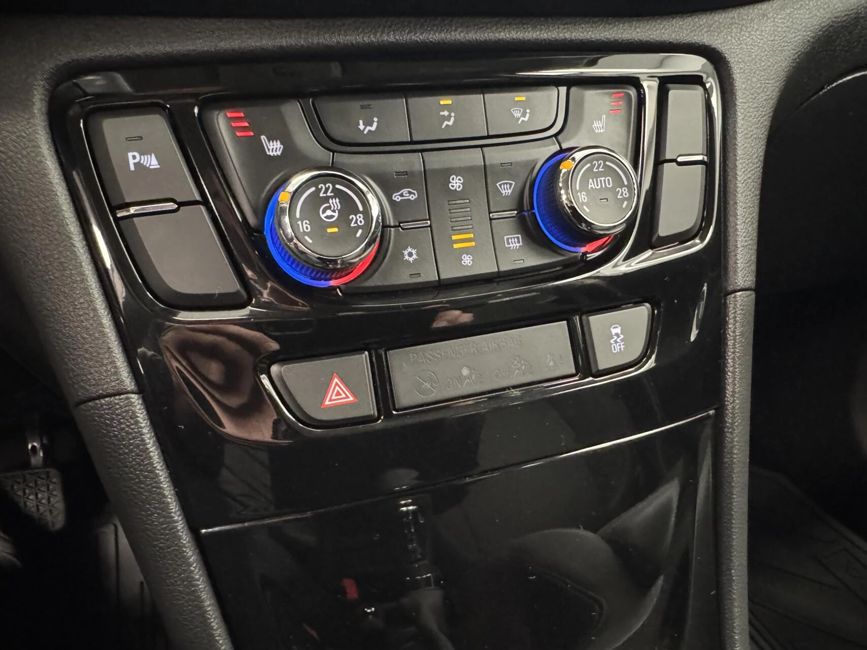 Hoofdafbeelding Opel Mokka X