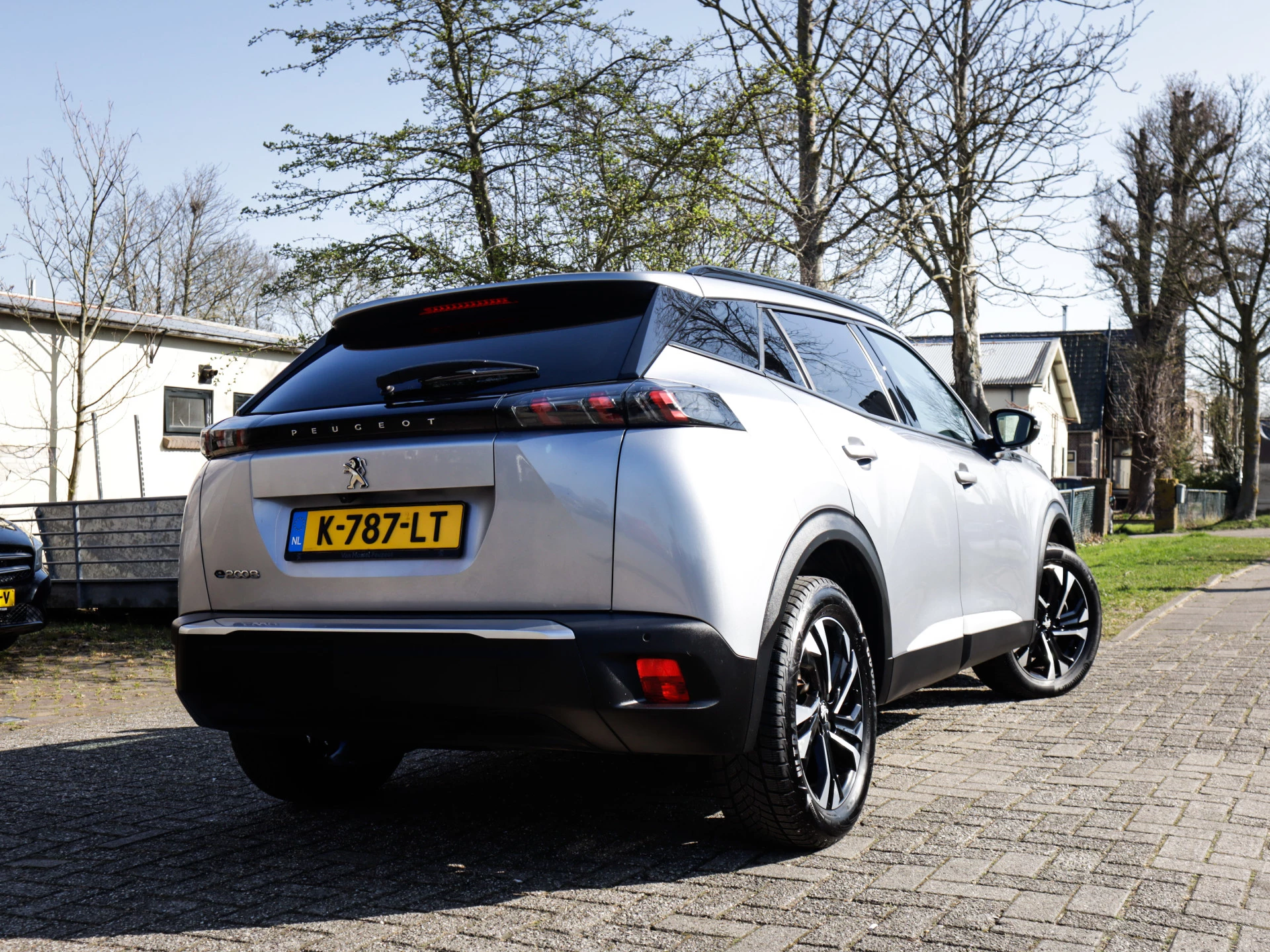 Hoofdafbeelding Peugeot e-2008