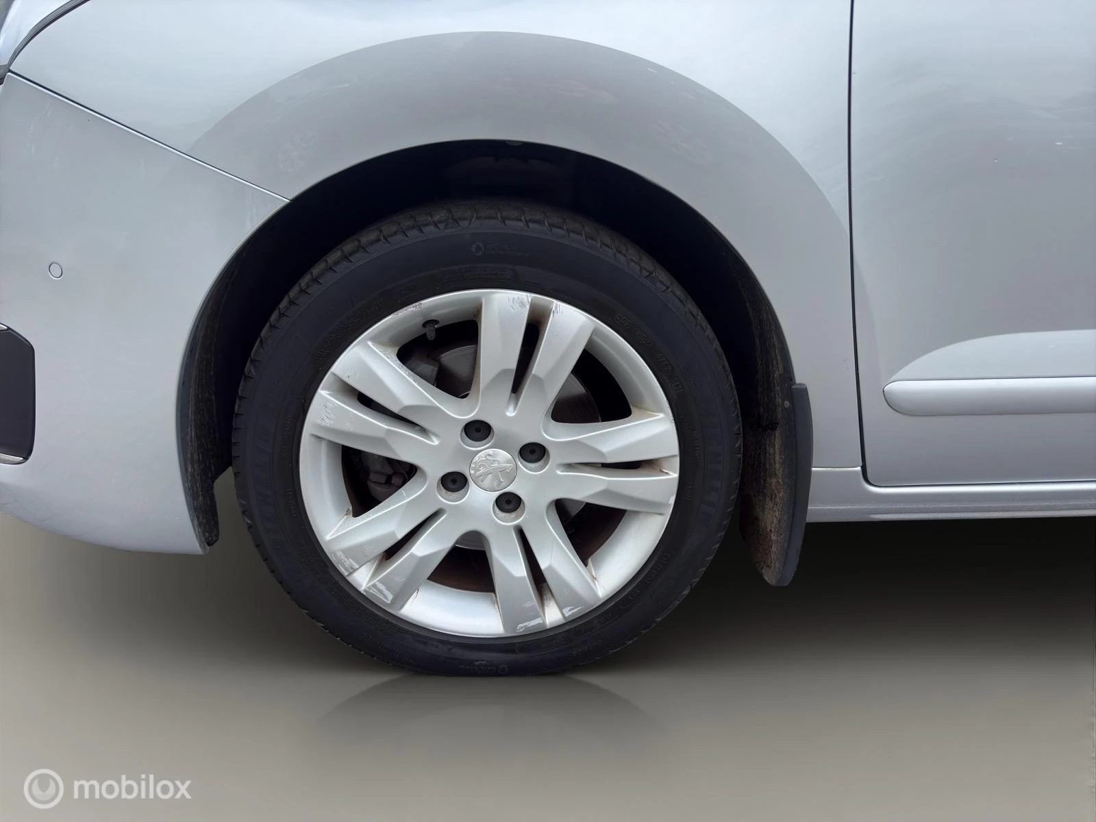 Hoofdafbeelding Peugeot 5008