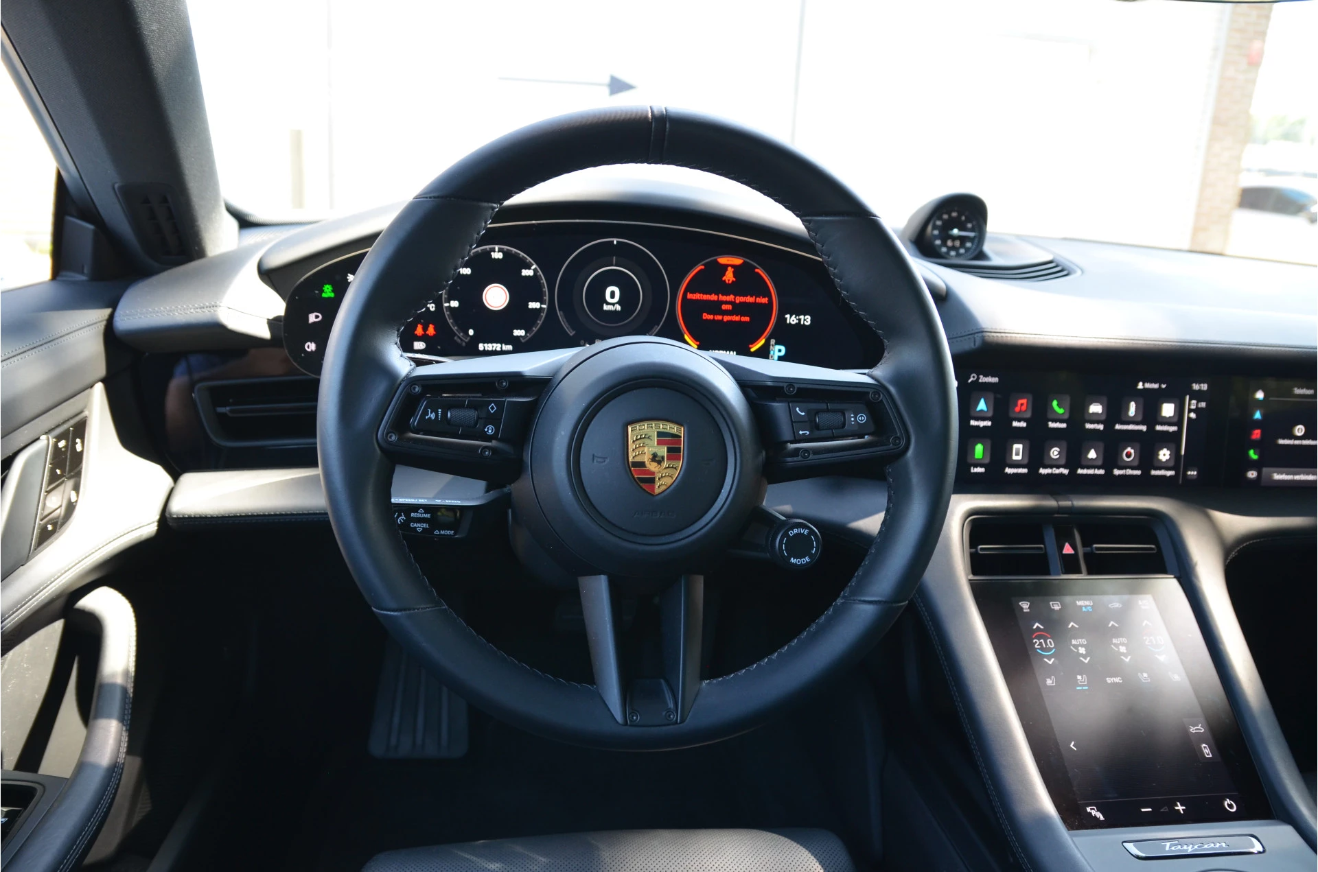 Hoofdafbeelding Porsche Taycan