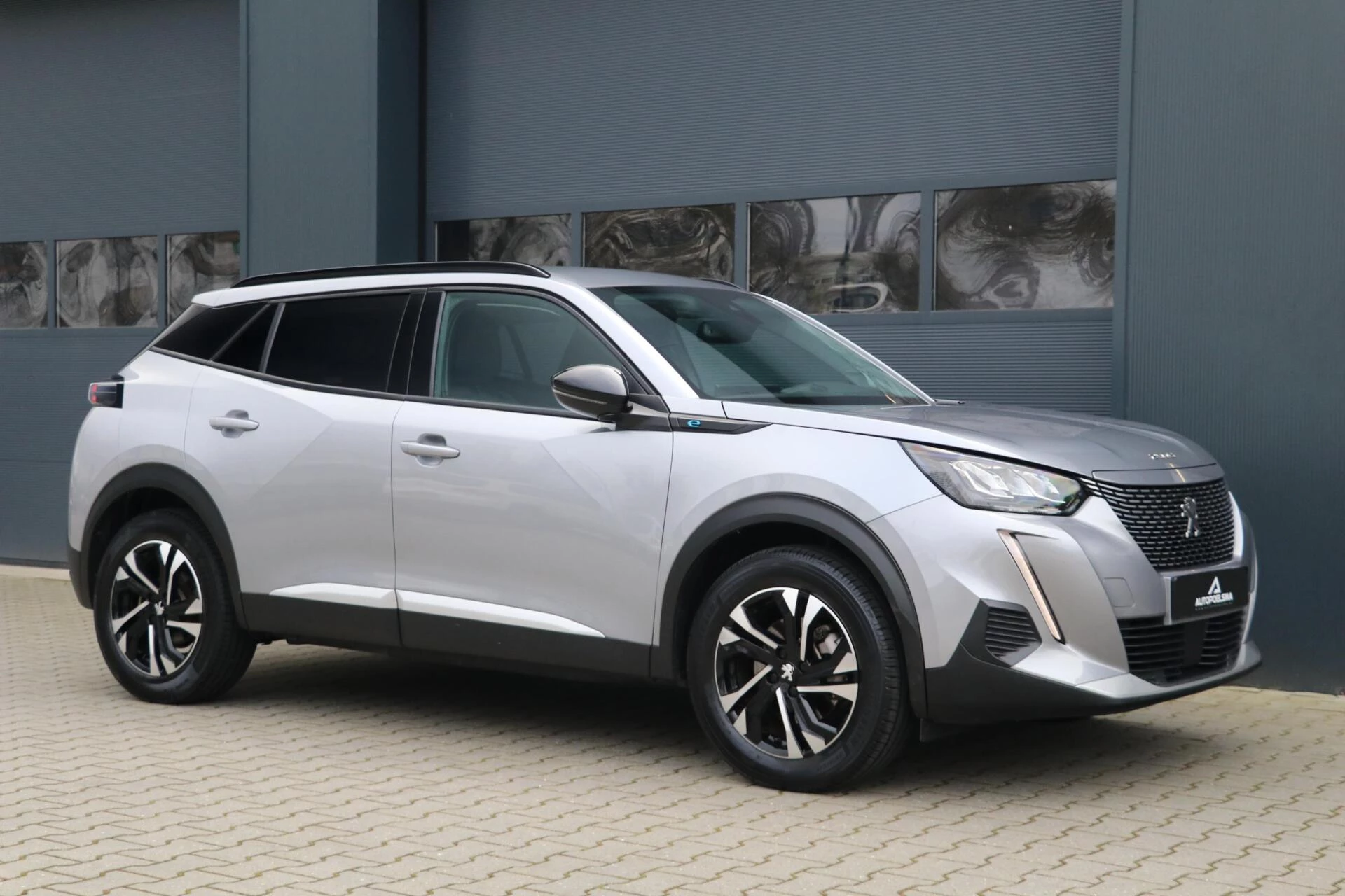 Hoofdafbeelding Peugeot e-2008