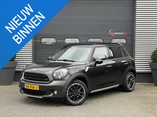 Mini Mini Countryman 1.6 Cooper Pepper | Panoramadak | Navigatie | Lederen Bekleding | Parkeersensoren | Climate Control |