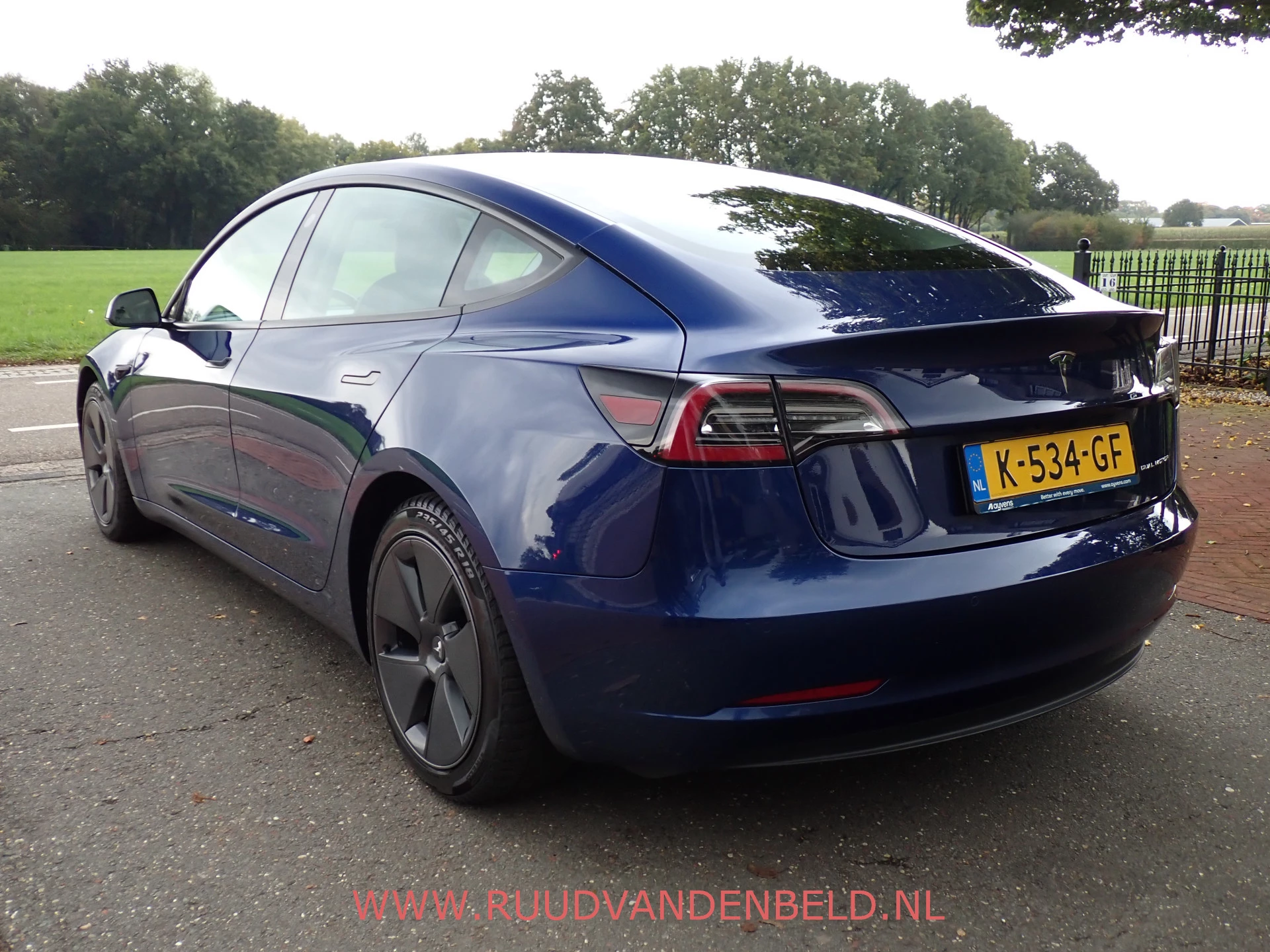 Hoofdafbeelding Tesla Model 3