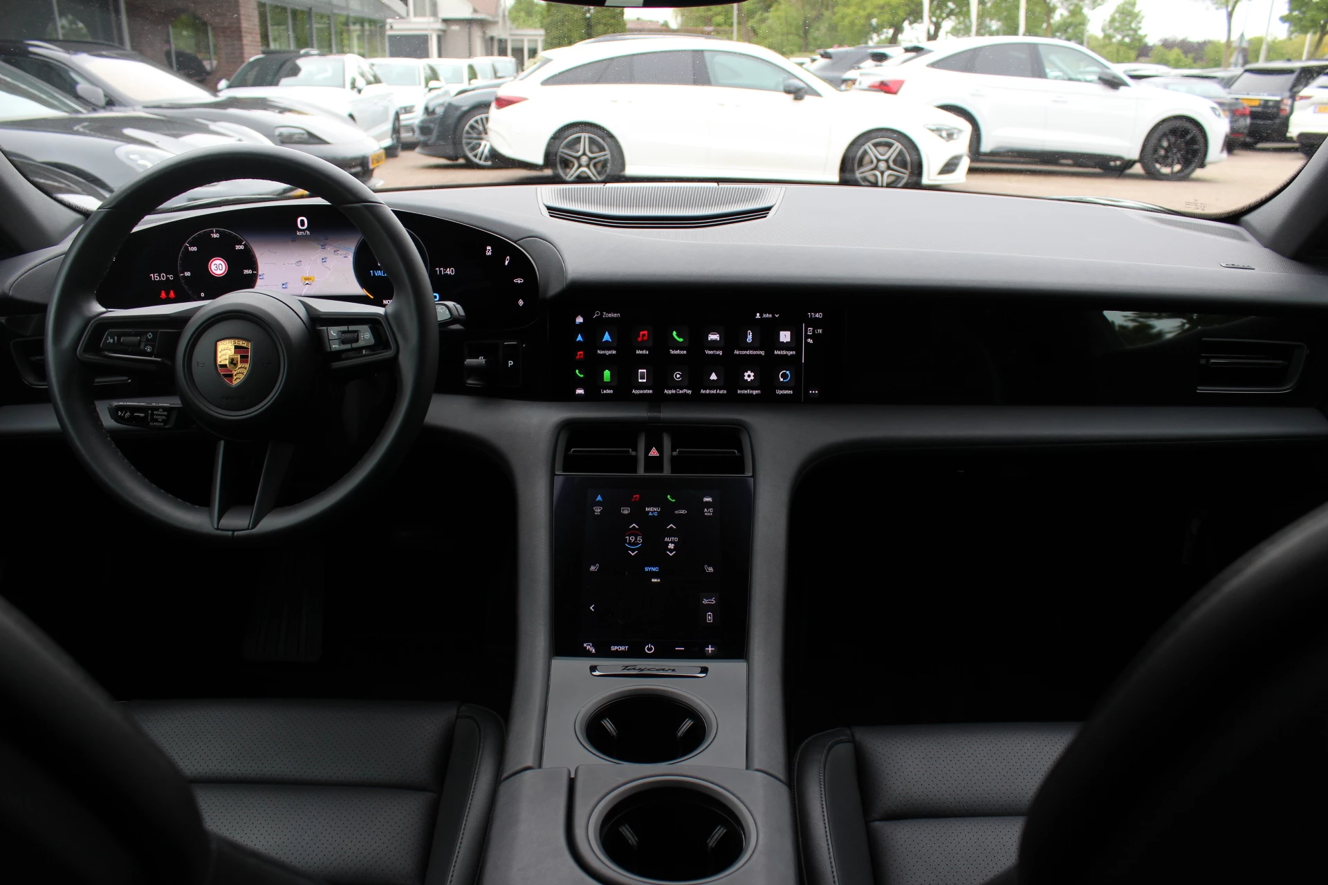 Hoofdafbeelding Porsche Taycan