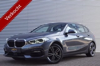 BMW 1-serie 118i Sport Line/ M sport /Navi/Xenon/Carplay