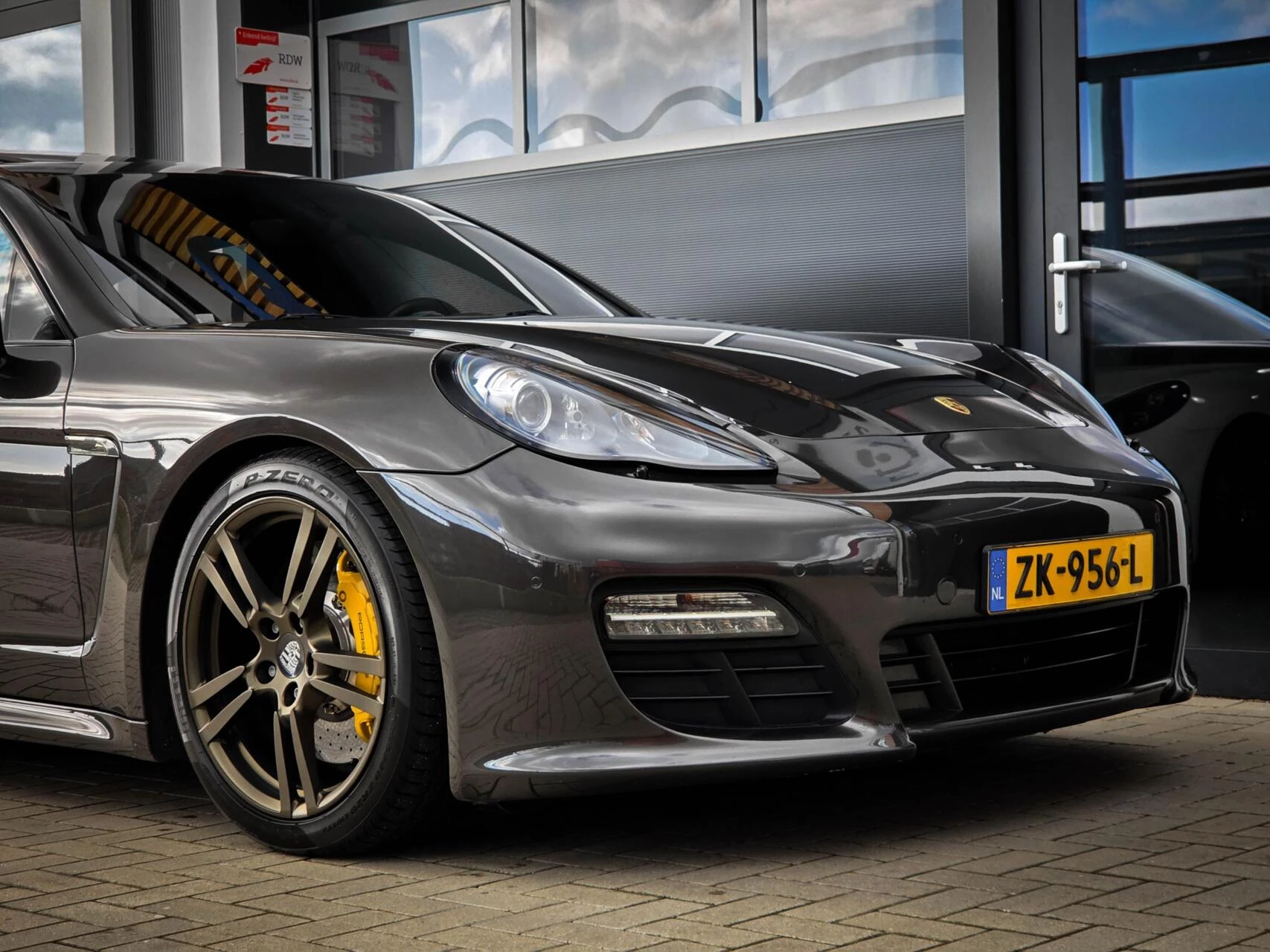 Hoofdafbeelding Porsche Panamera