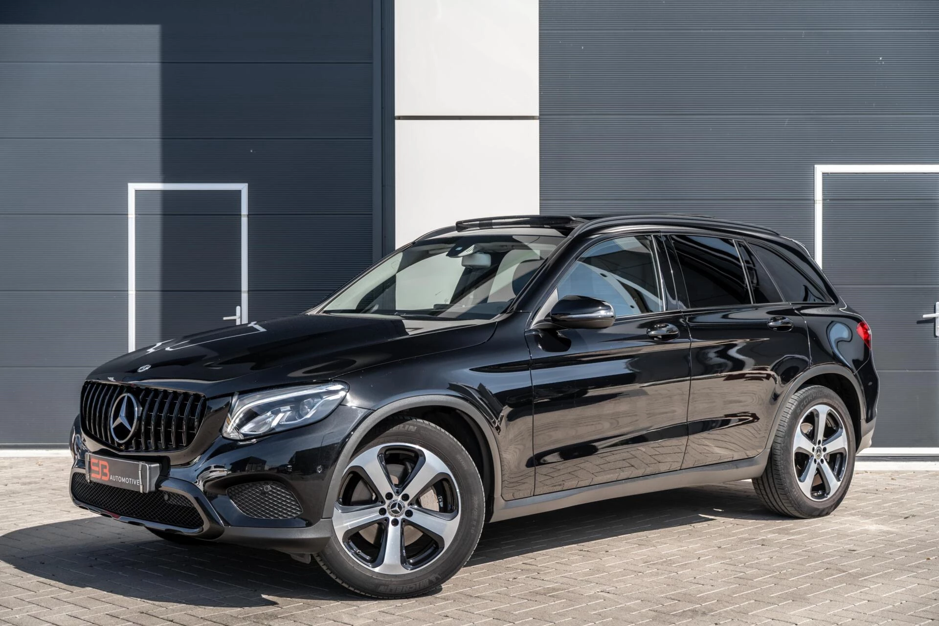 Hoofdafbeelding Mercedes-Benz GLC