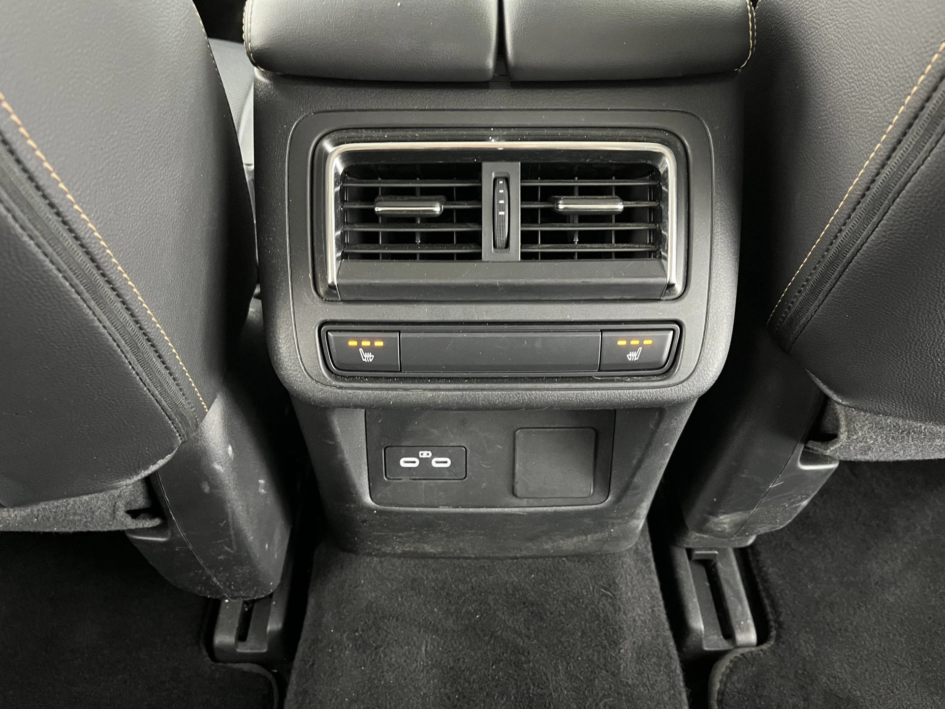 Hoofdafbeelding Mazda CX-60