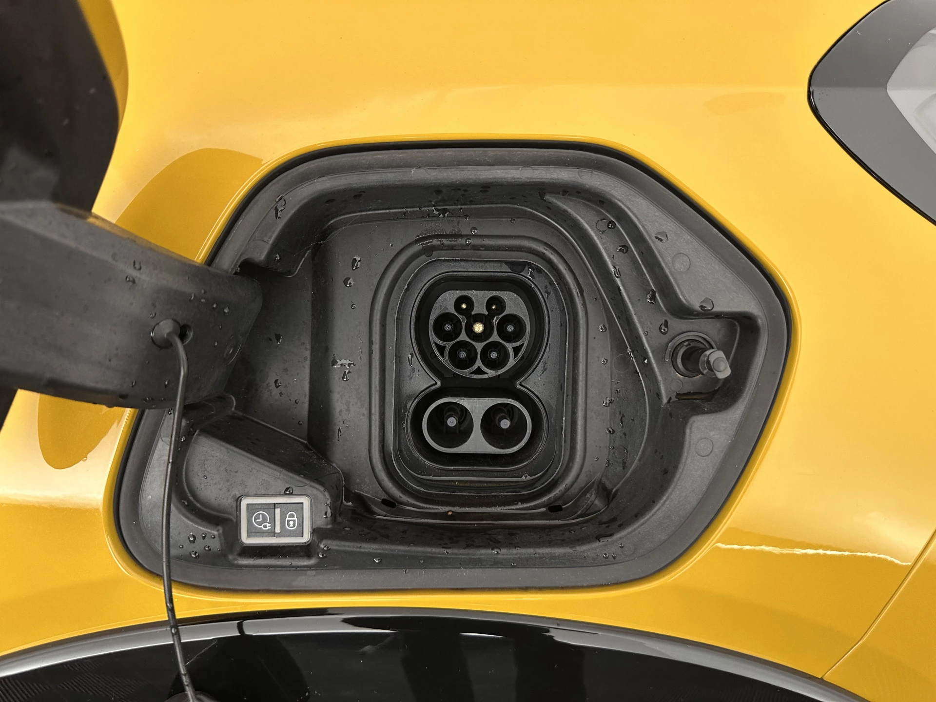 Hoofdafbeelding Peugeot e-208