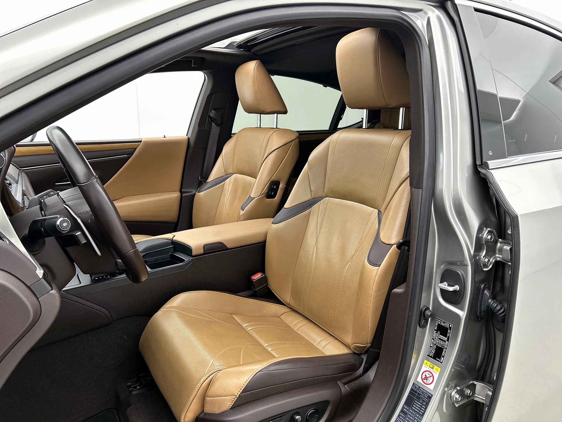 Hoofdafbeelding Lexus ES