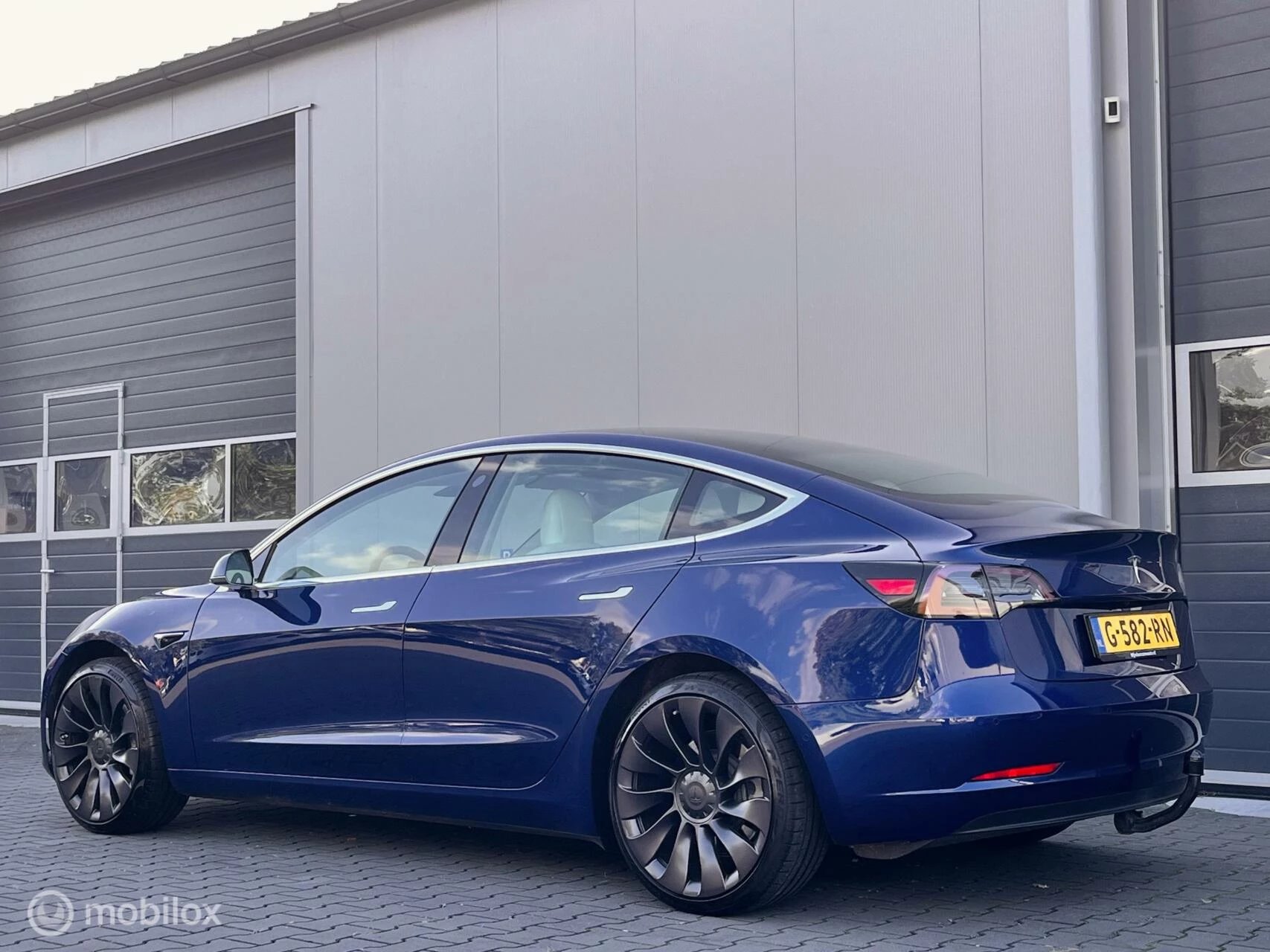 Hoofdafbeelding Tesla Model 3