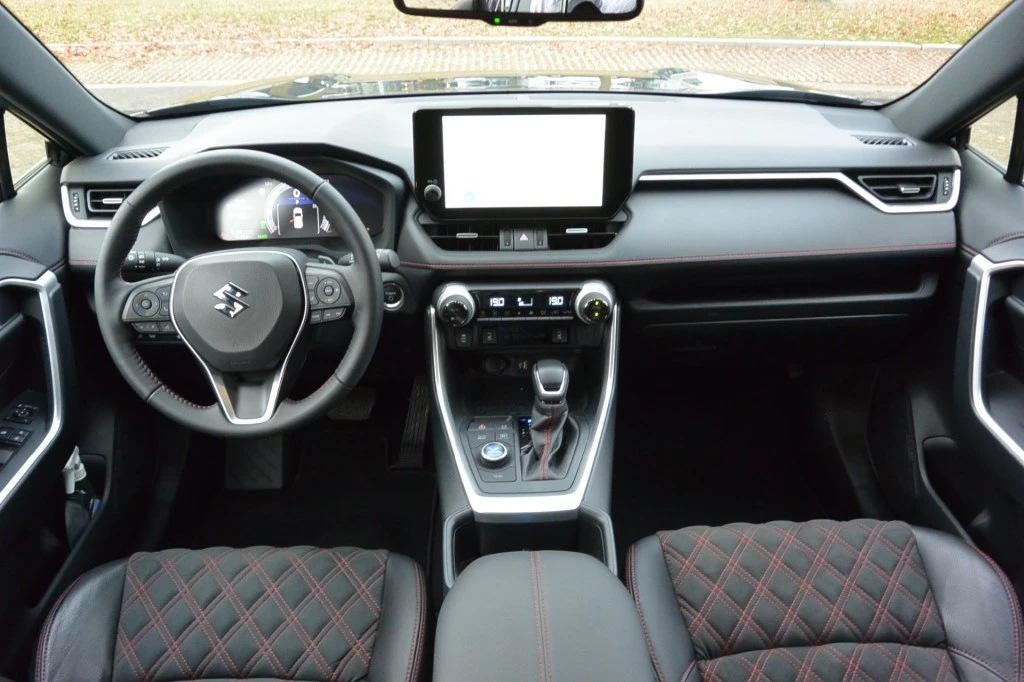 Hoofdafbeelding Suzuki Across