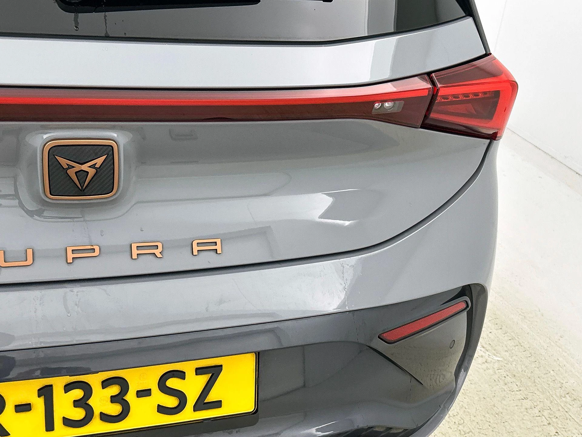 Hoofdafbeelding CUPRA Born