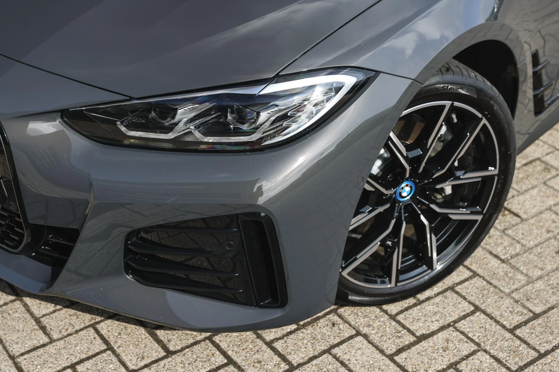 Hoofdafbeelding BMW i4