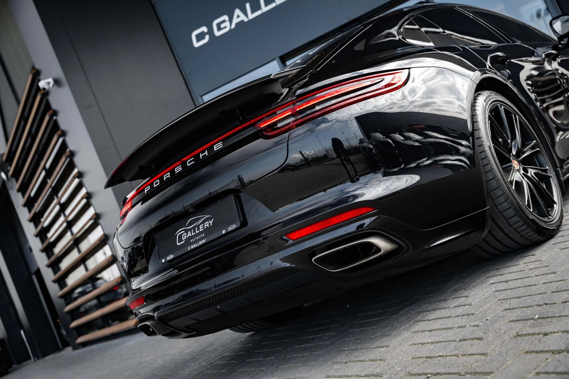 Hoofdafbeelding Porsche Panamera