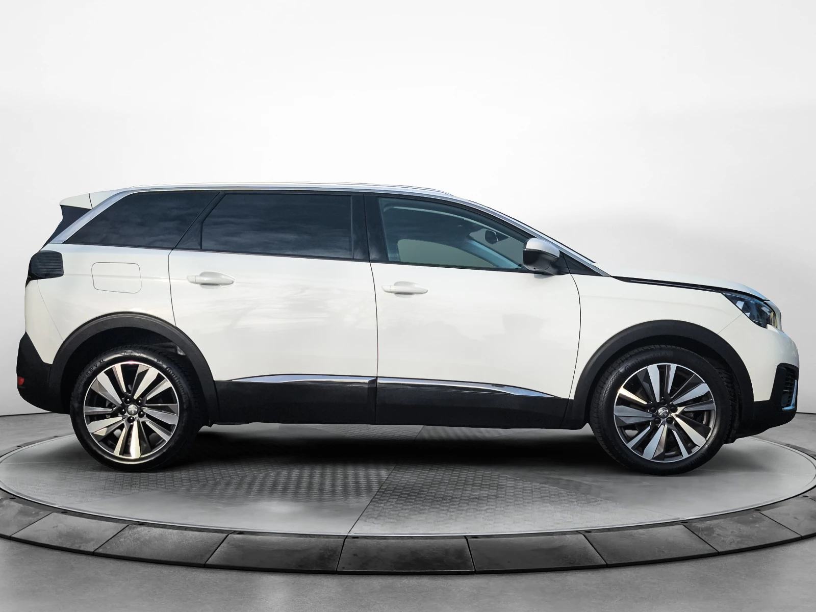 Hoofdafbeelding Peugeot 5008