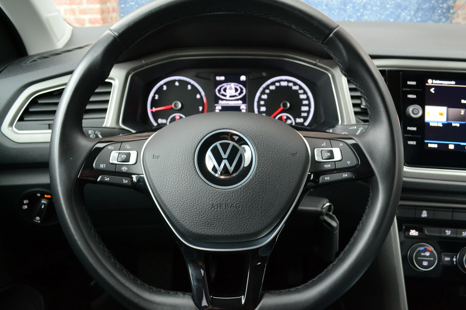 Hoofdafbeelding Volkswagen T-Roc