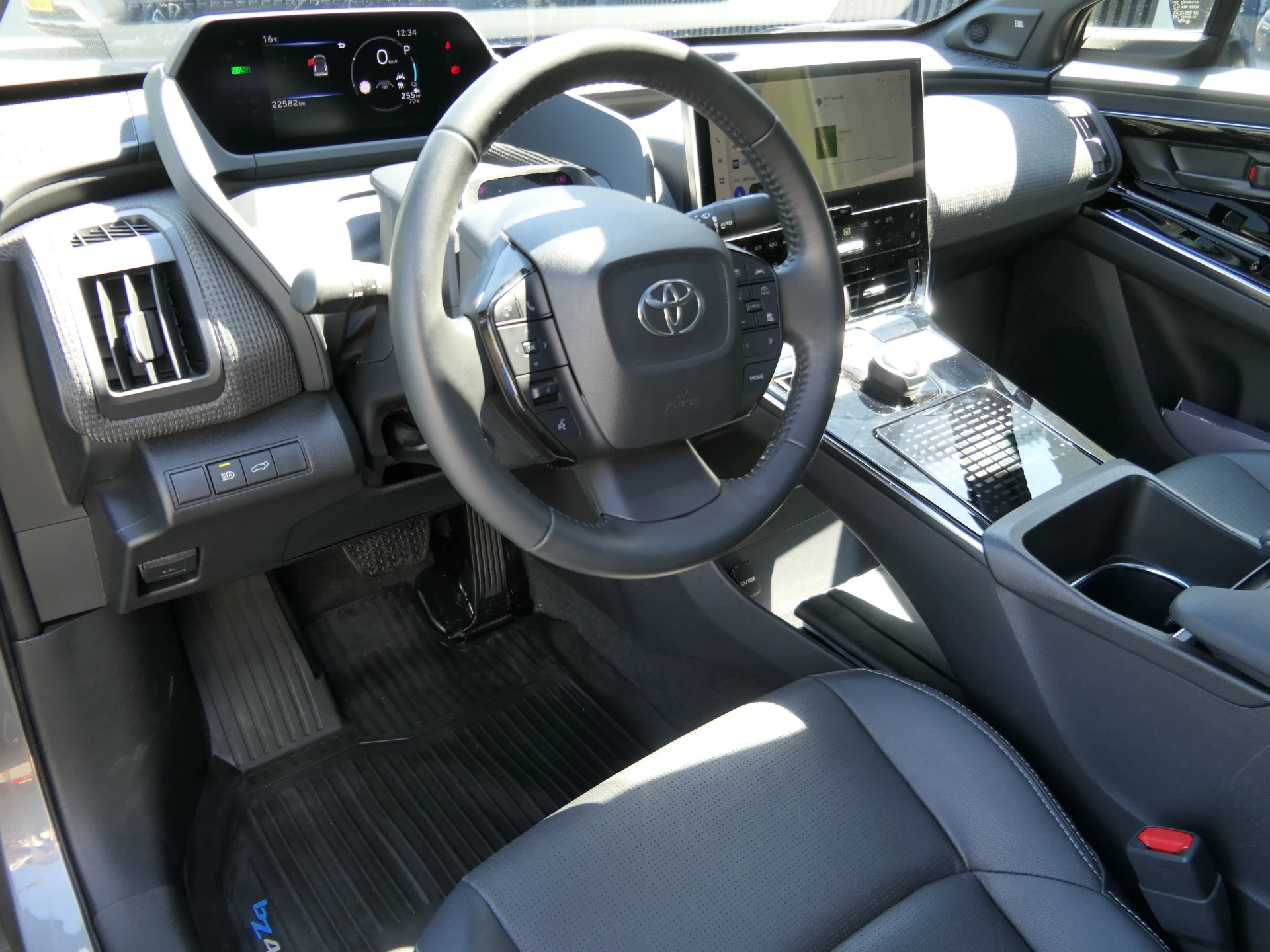 Hoofdafbeelding Toyota bZ4X