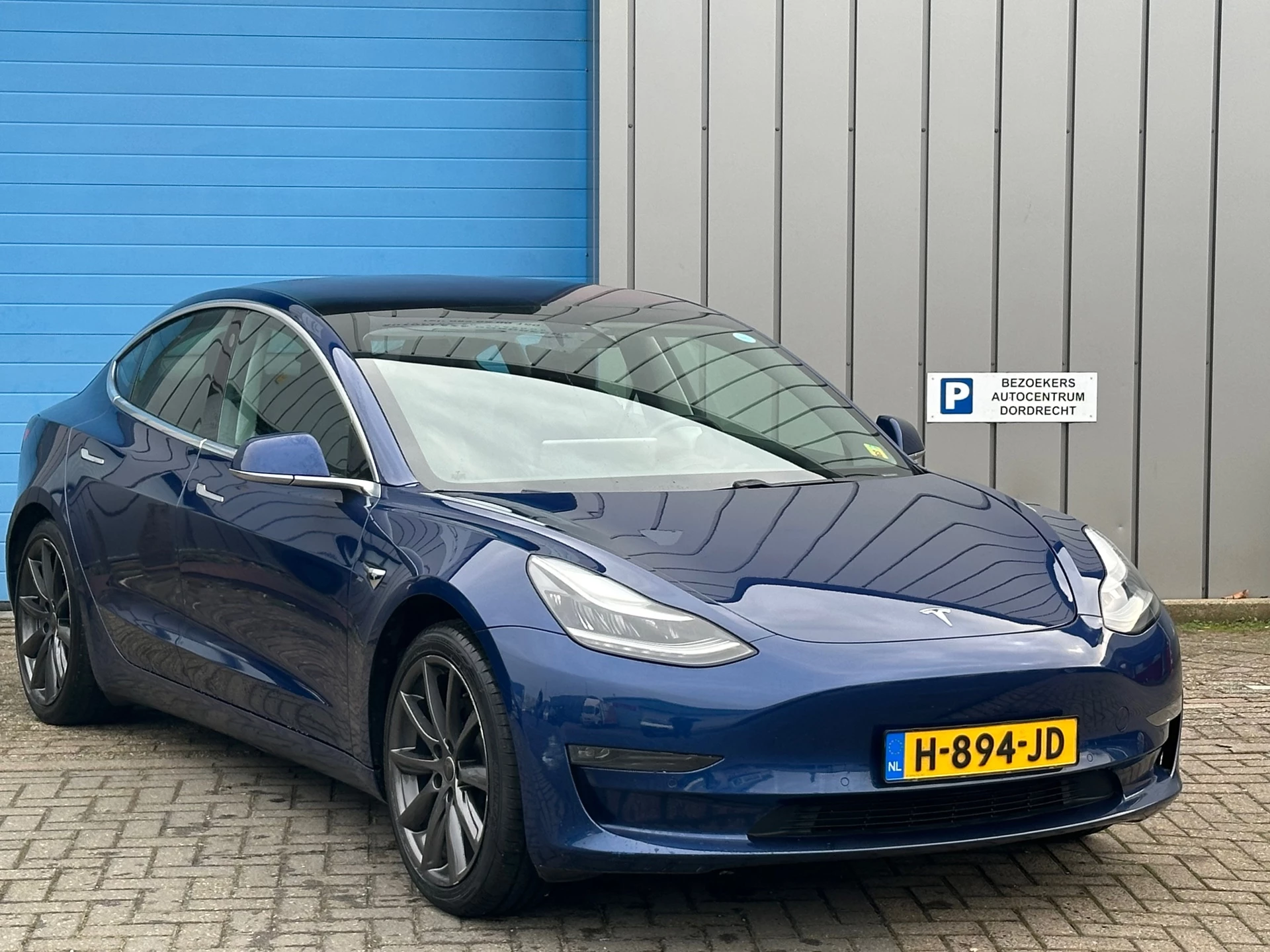 Hoofdafbeelding Tesla Model 3