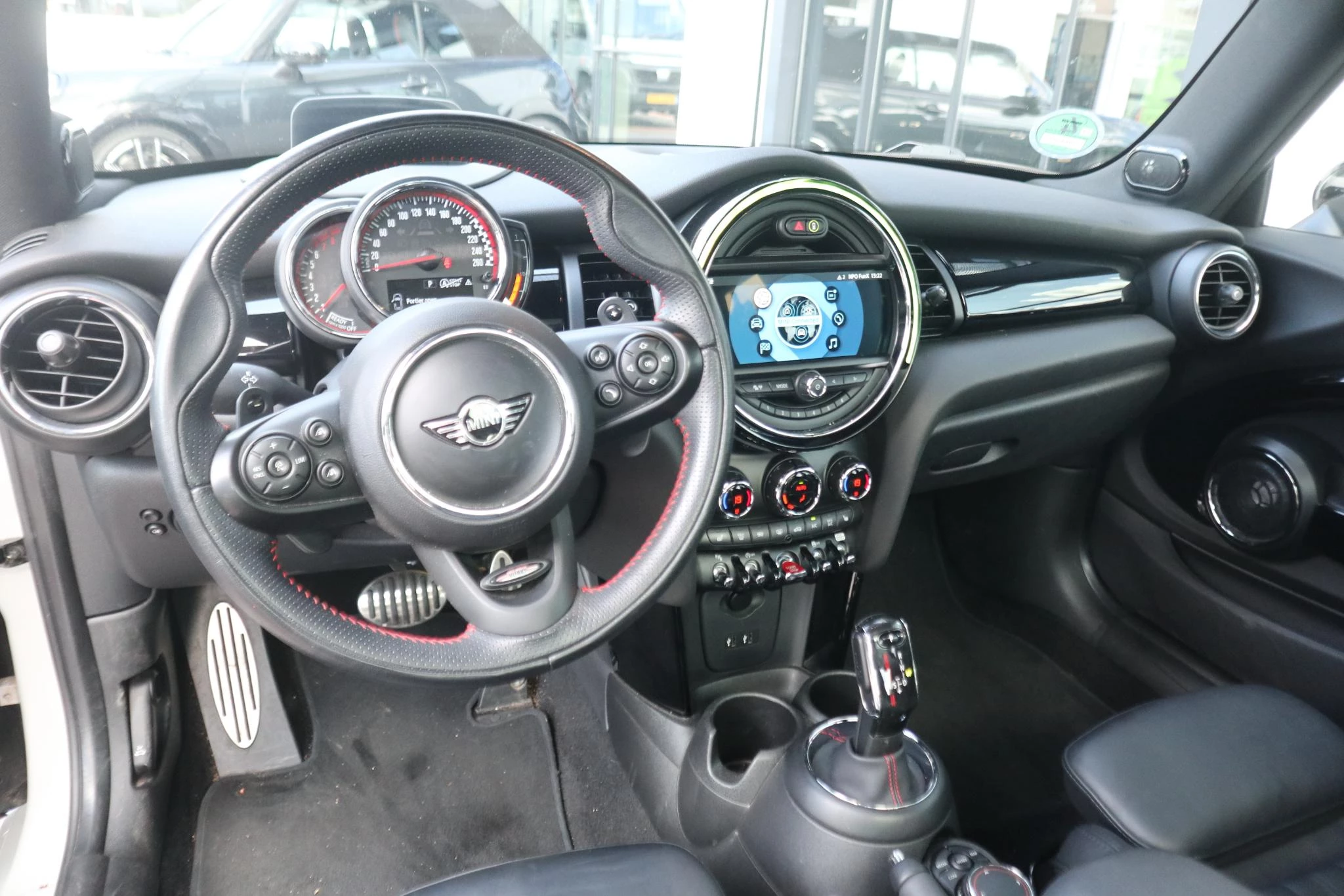 Hoofdafbeelding MINI 3-deurs