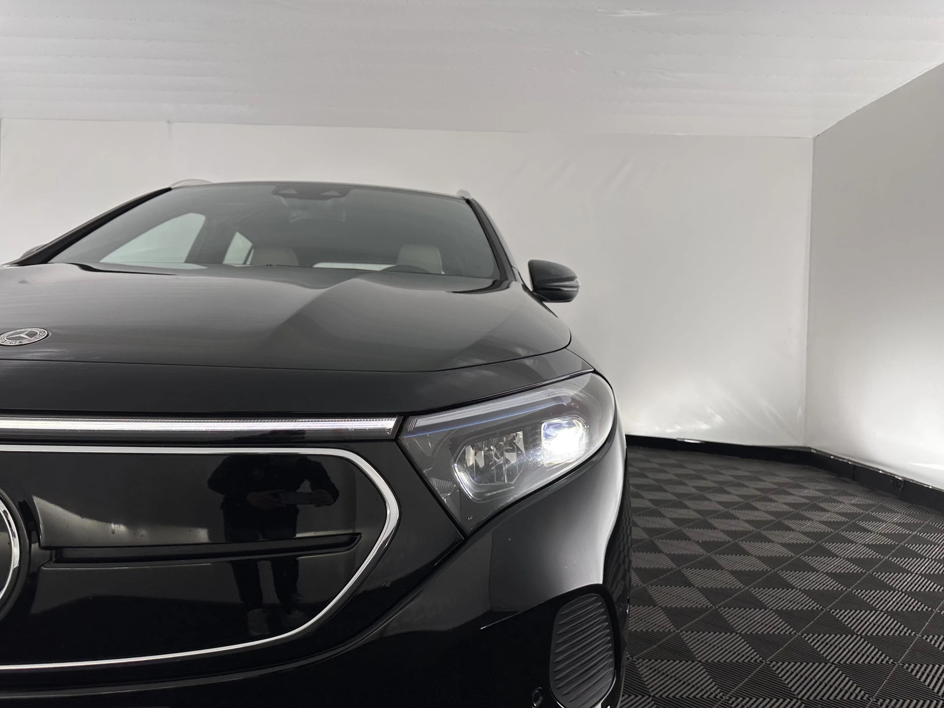 Hoofdafbeelding Mercedes-Benz EQA
