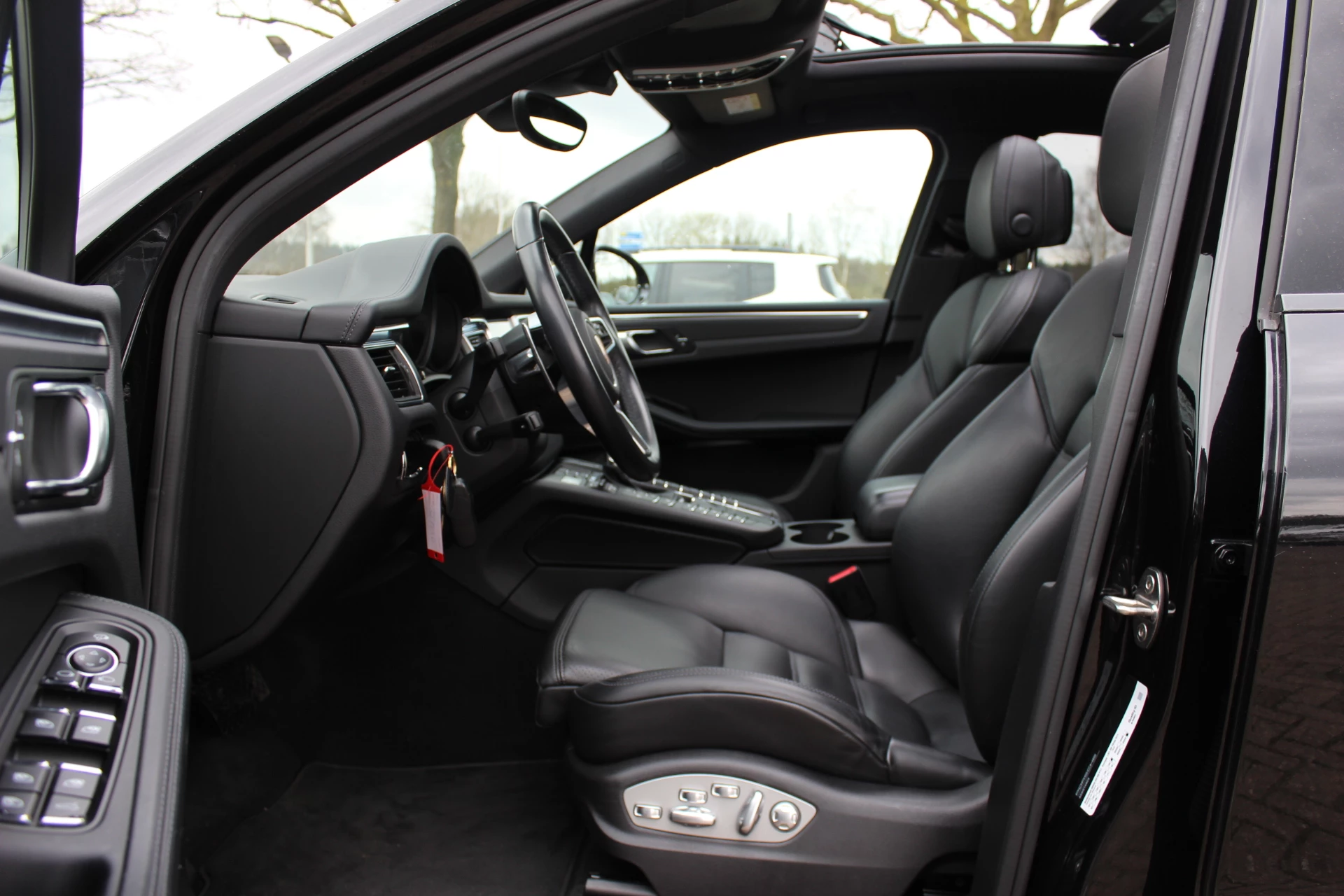 Hoofdafbeelding Porsche Macan