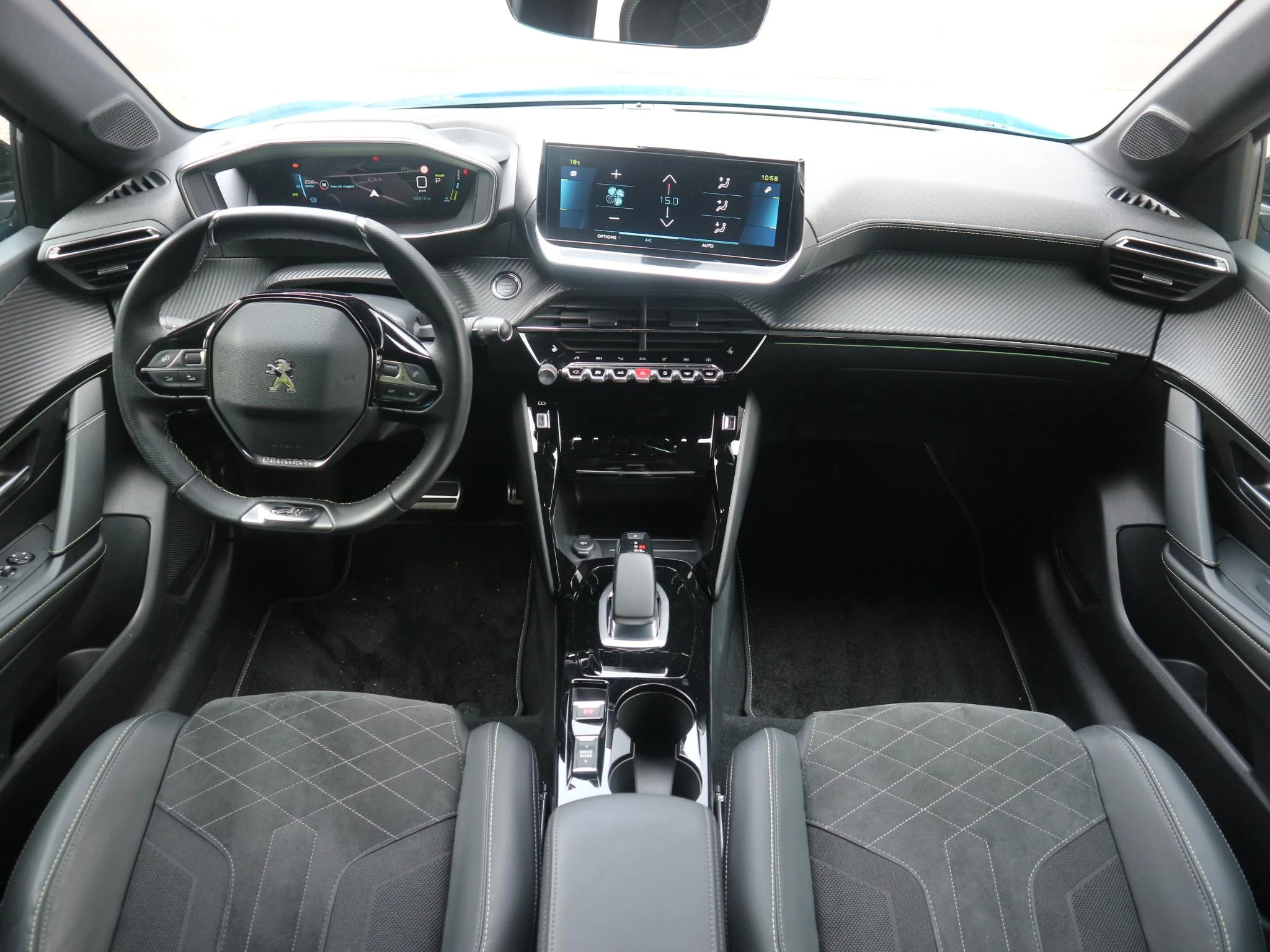 Hoofdafbeelding Peugeot e-208