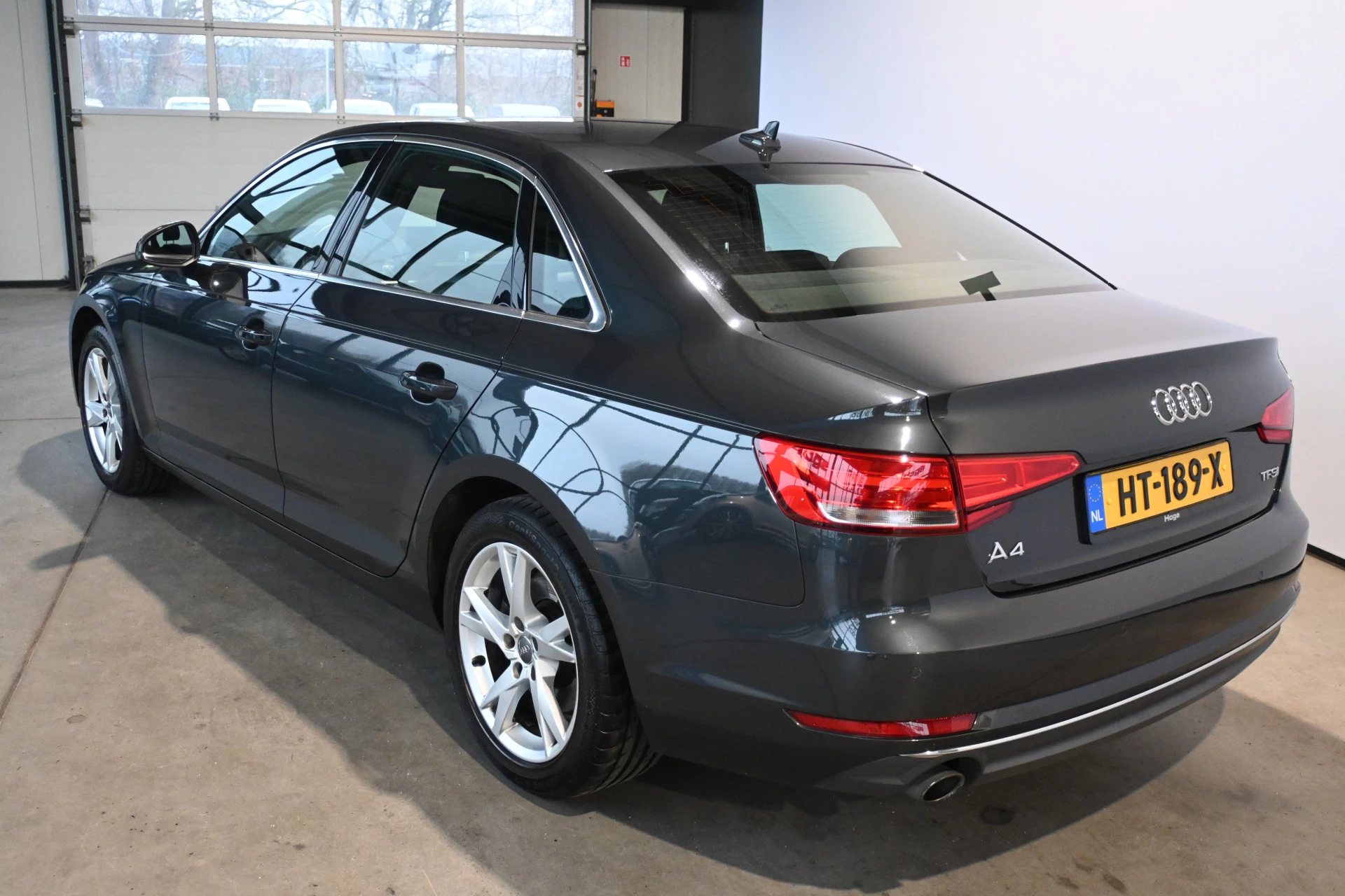 Hoofdafbeelding Audi A4