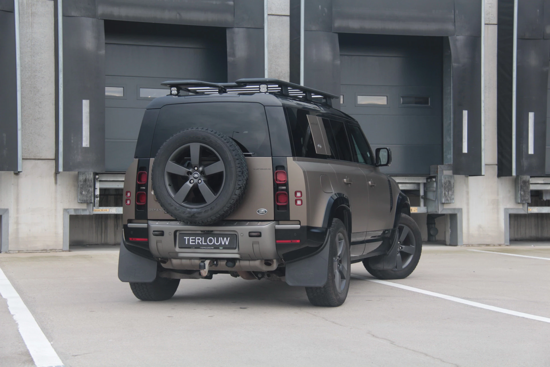 Hoofdafbeelding Land Rover Defender