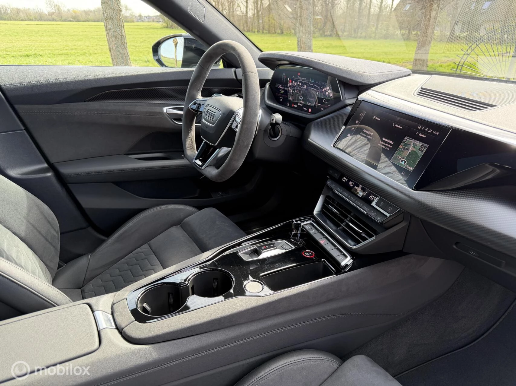 Hoofdafbeelding Audi e-tron GT