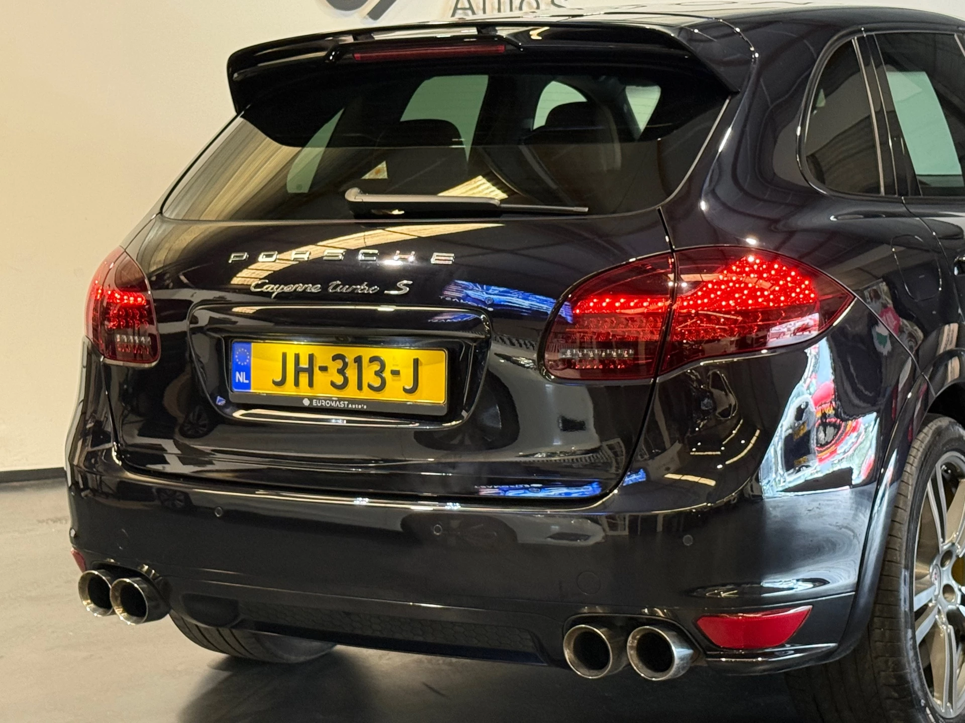 Hoofdafbeelding Porsche Cayenne