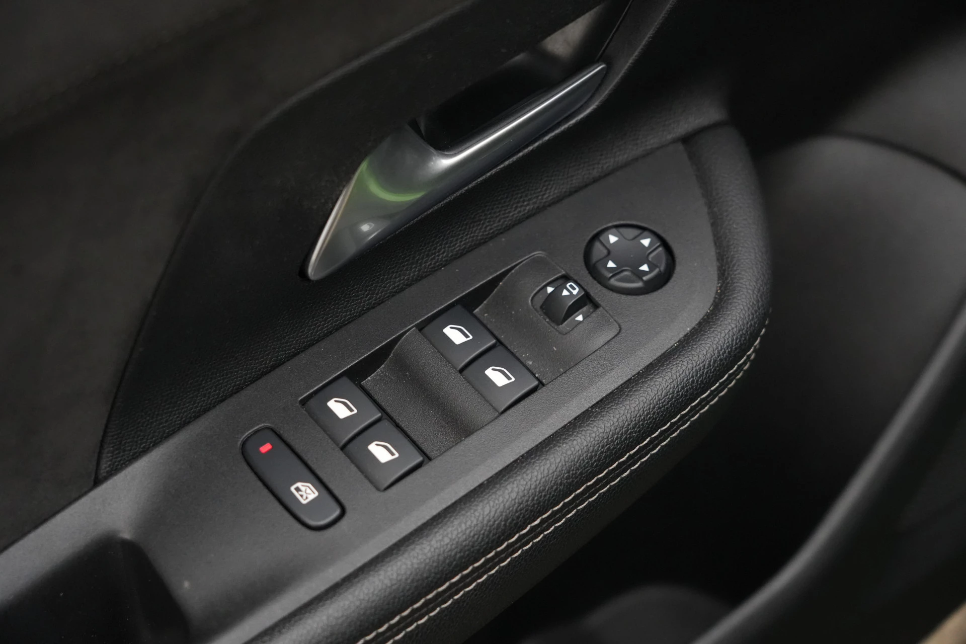 Hoofdafbeelding Opel Mokka-e