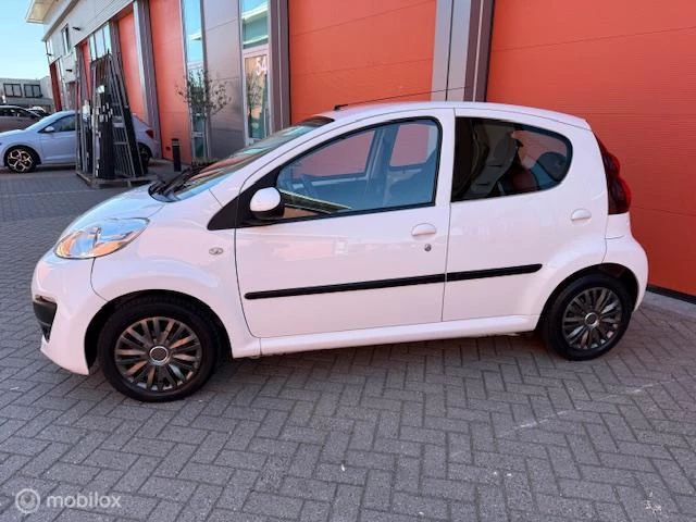 Hoofdafbeelding Peugeot 107