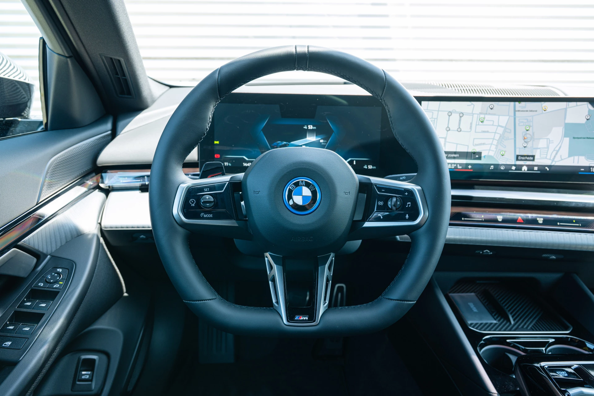 Hoofdafbeelding BMW i5